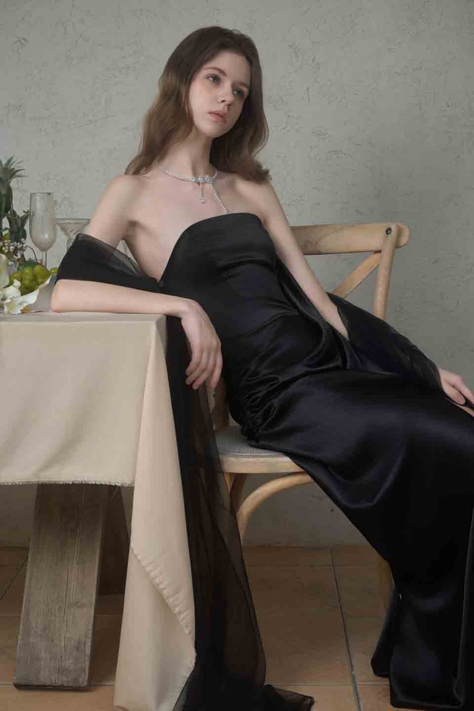 Crow Crew Black strapless ribbon dress