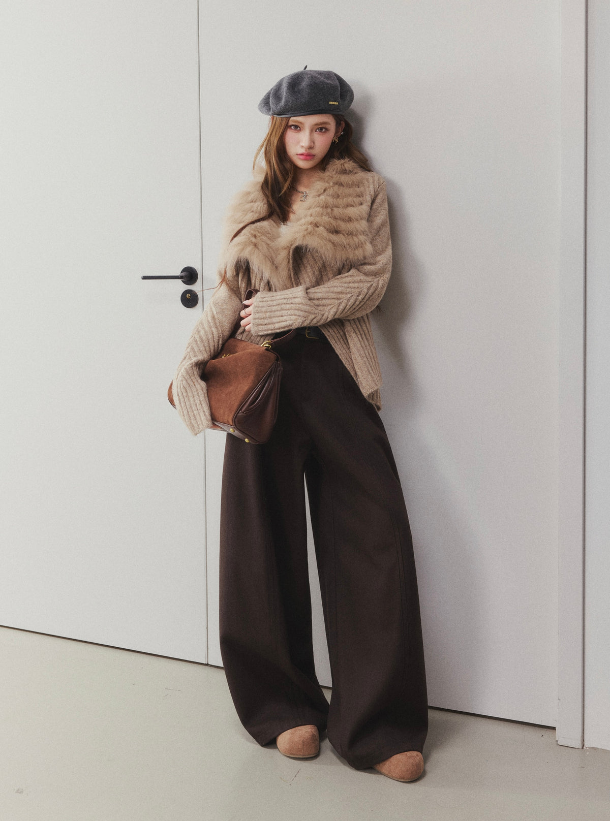 OTEBANBASS Ote260924 Fox Fur Collar Knit Sweater