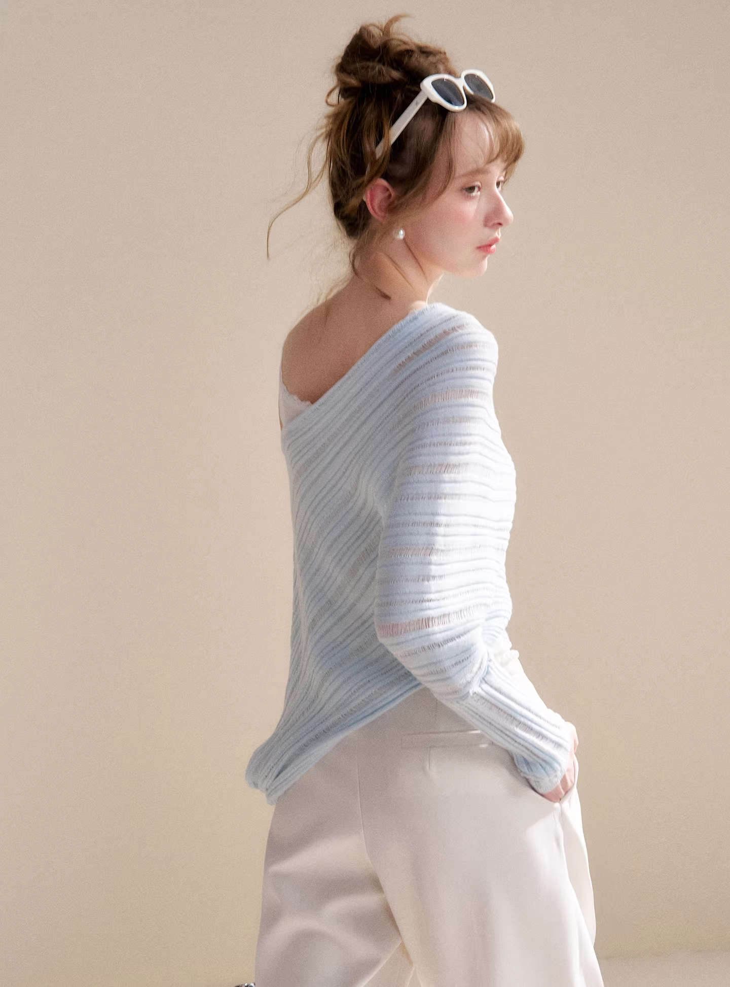 Kroche KP9080 Cutout Batwing Sleeve Knit Top &Pearl Pants