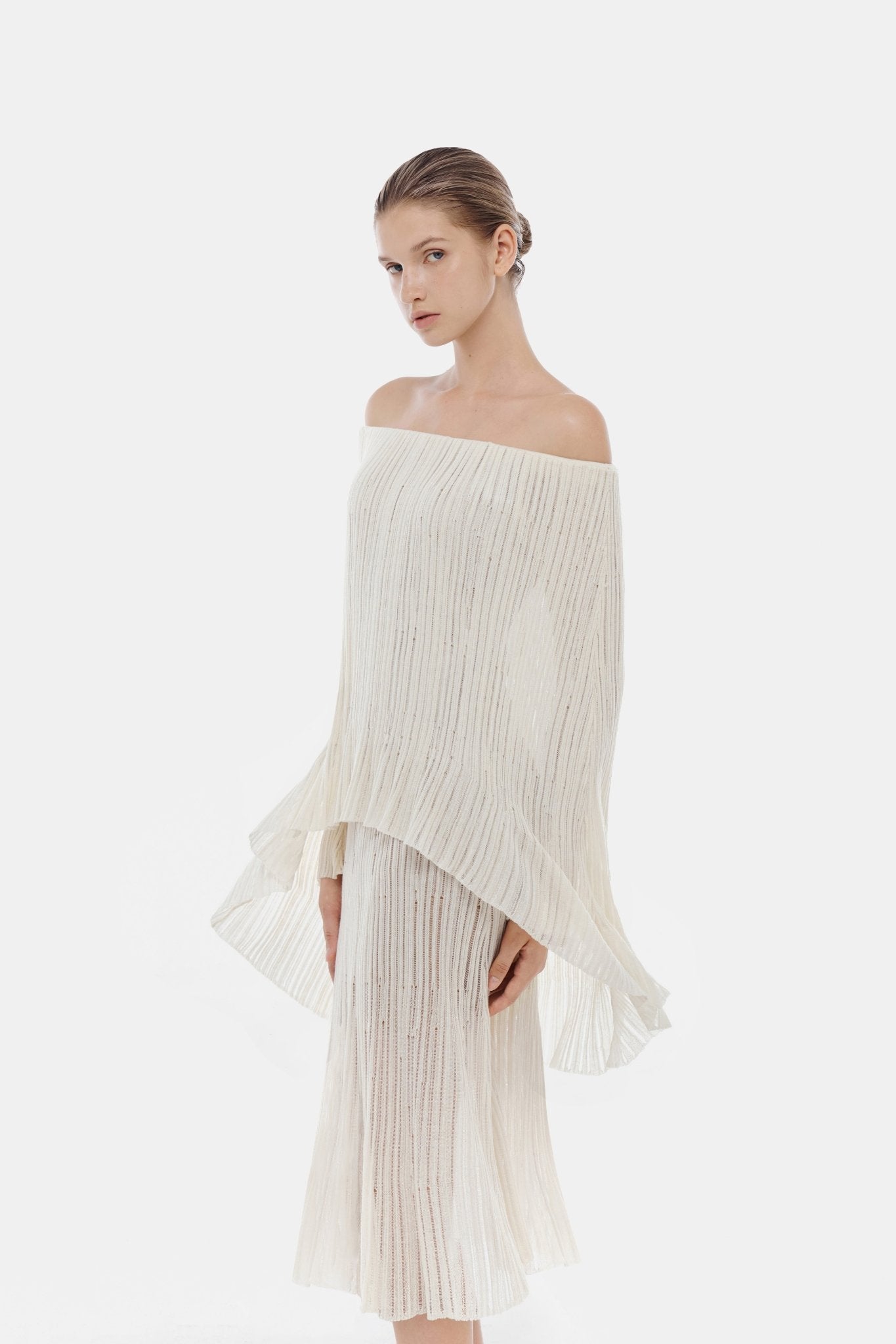 Montsand White Off-Shoulder Pleated Midi Dress