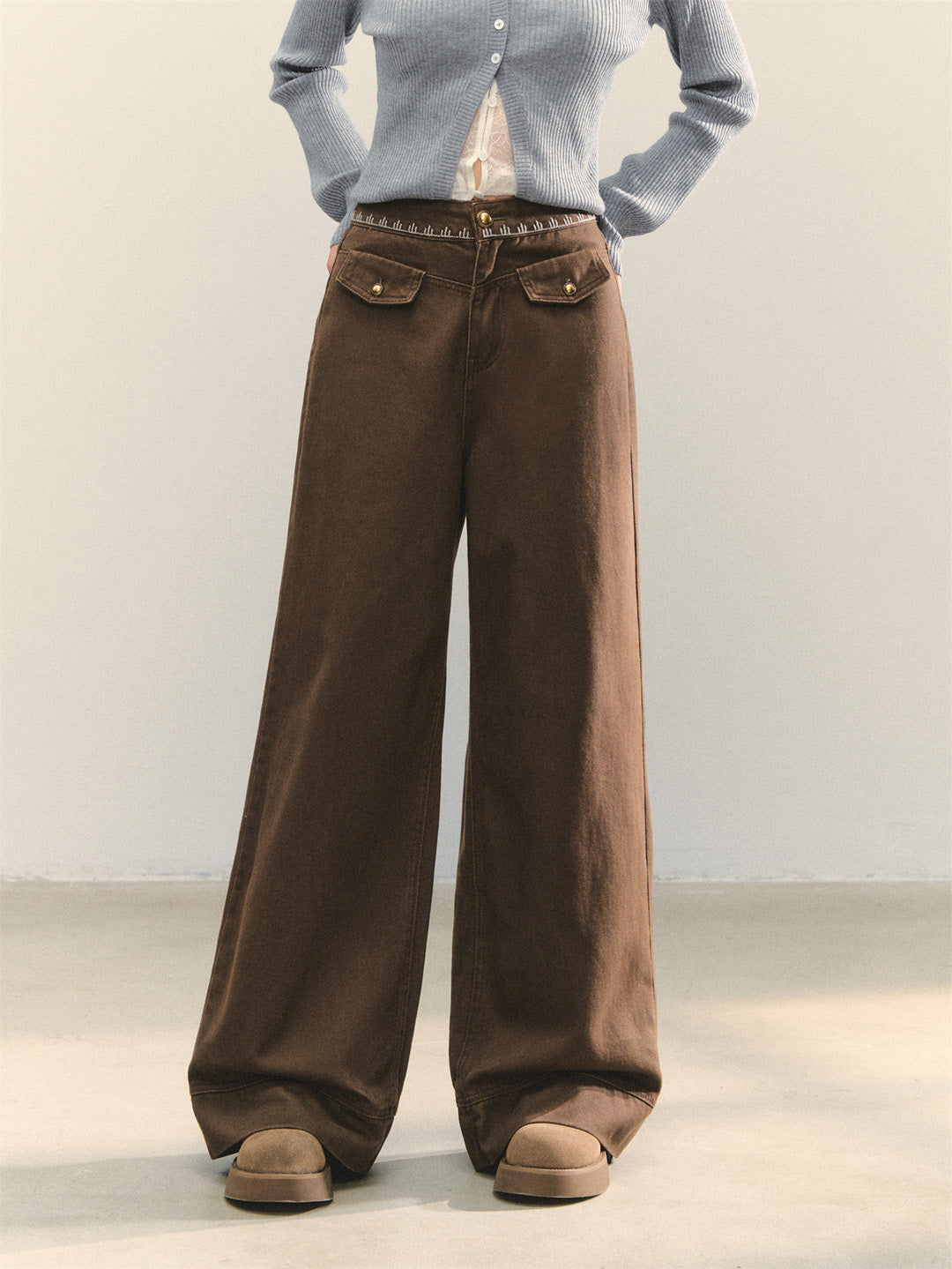 AsGony ASG25323 Cross stitch collision flower straight leg jeans