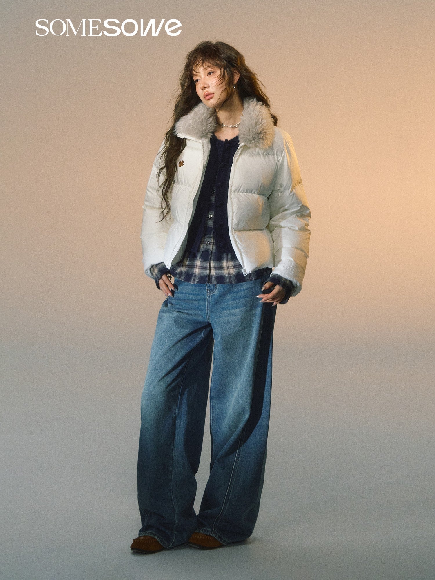 SOMESOWE S2508276 Fur collar splicing short down jacket