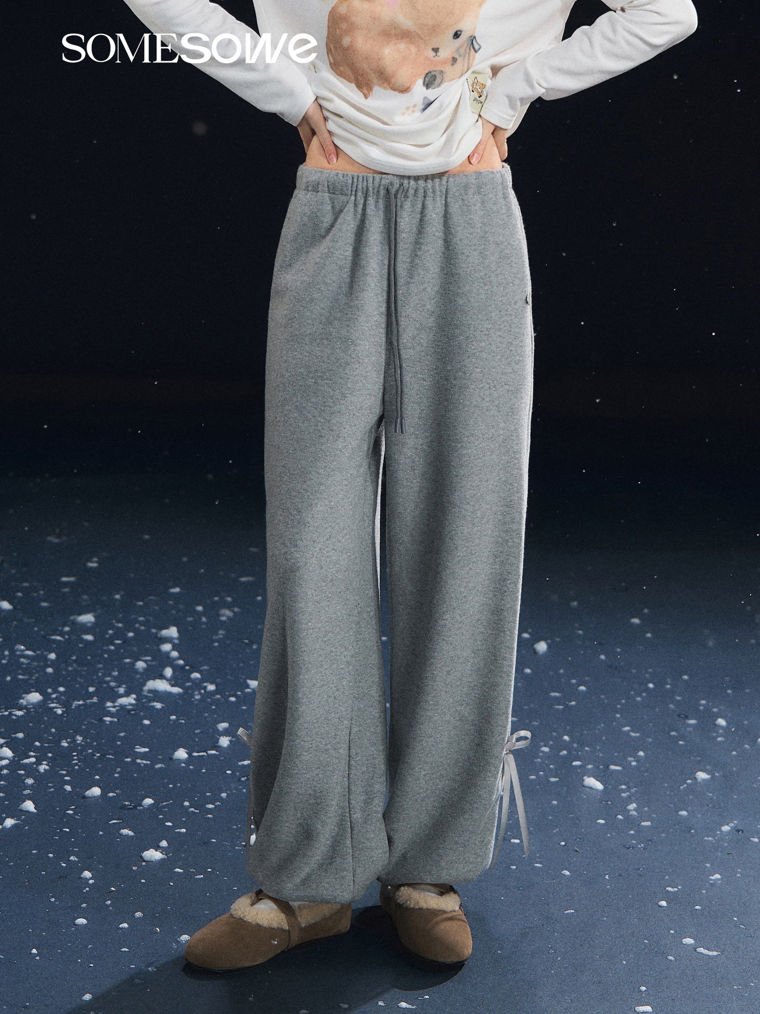 SOMESOWE S2508321 Velvet tied toe lantern casual pants