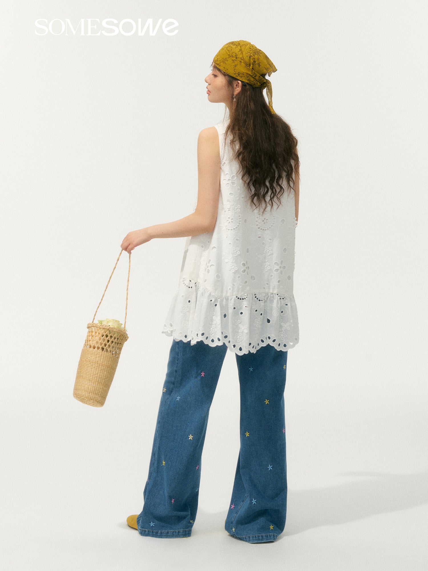 SOMESOWE S2508066 Embroidered ruffle edge dress