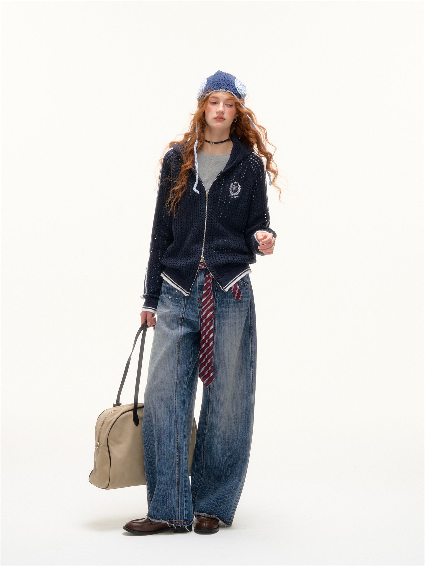 AsGony ASG25388 Hollow knit hooded contrasting embroidered sweater