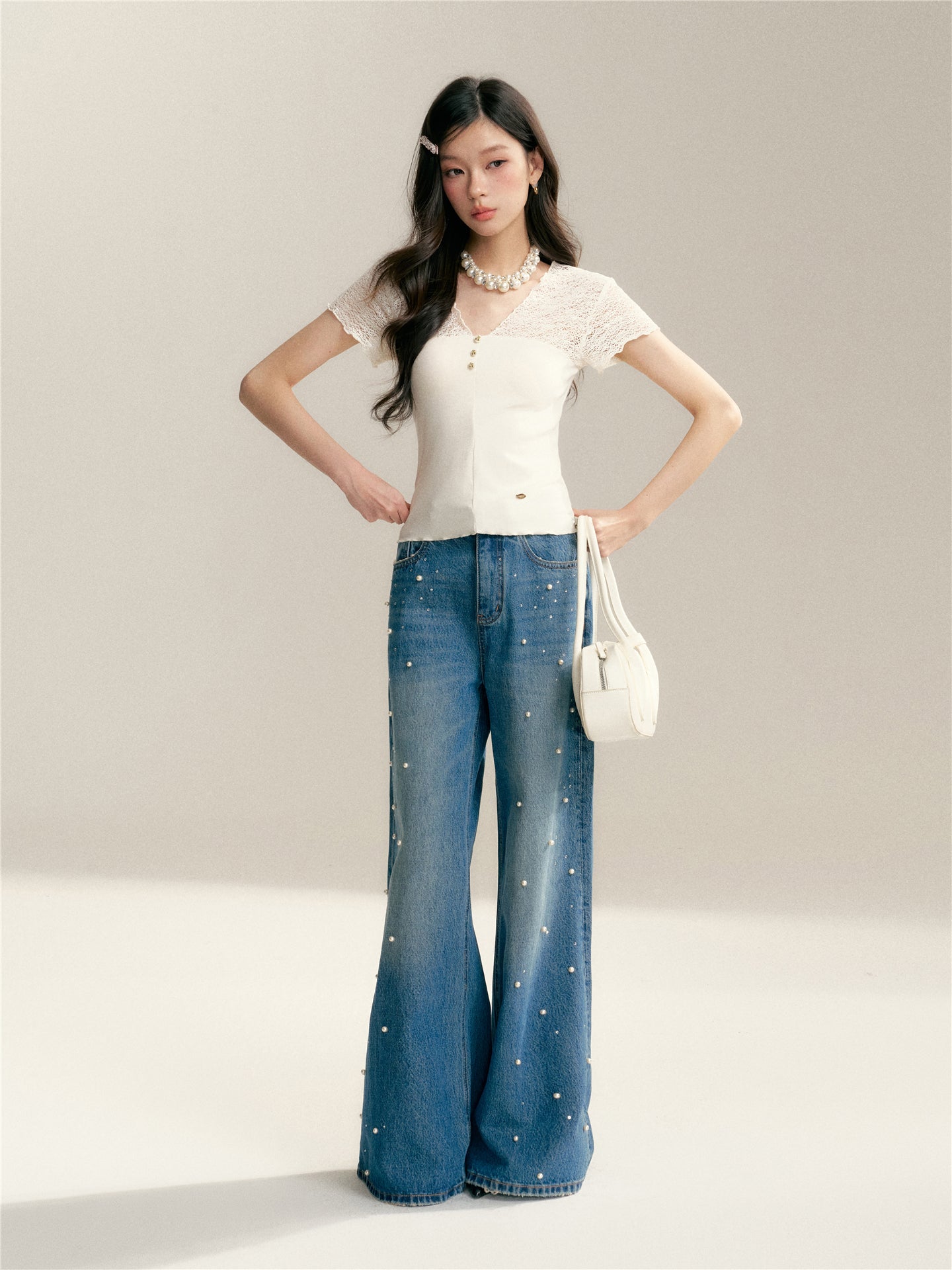 16DEWS 16D246058 Lace patchwork V-neck slim fit short sleeved top