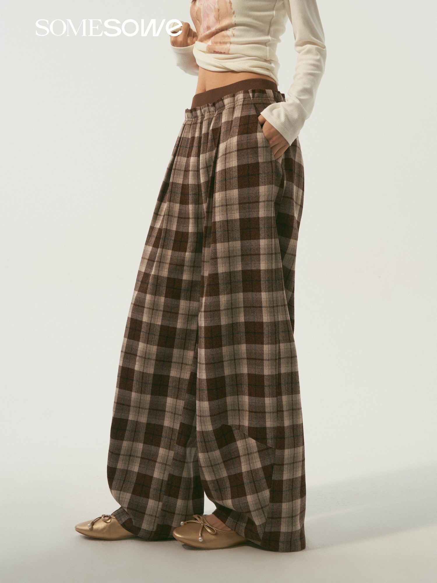 SOMESOWE S2509015 Double waisted loose crescent casual pants
