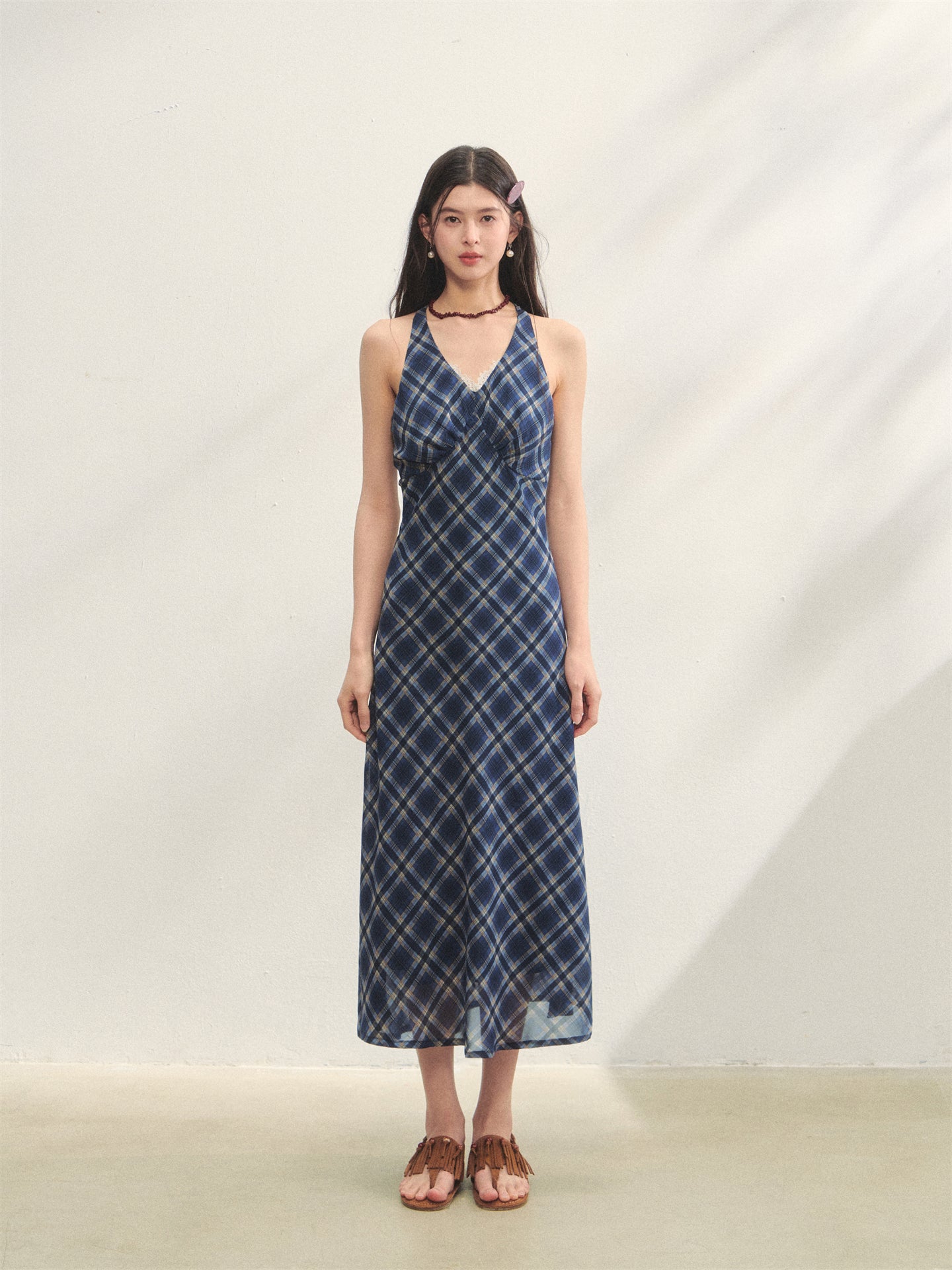 AsGony ASG25262 V-neck lace checkered halter dress