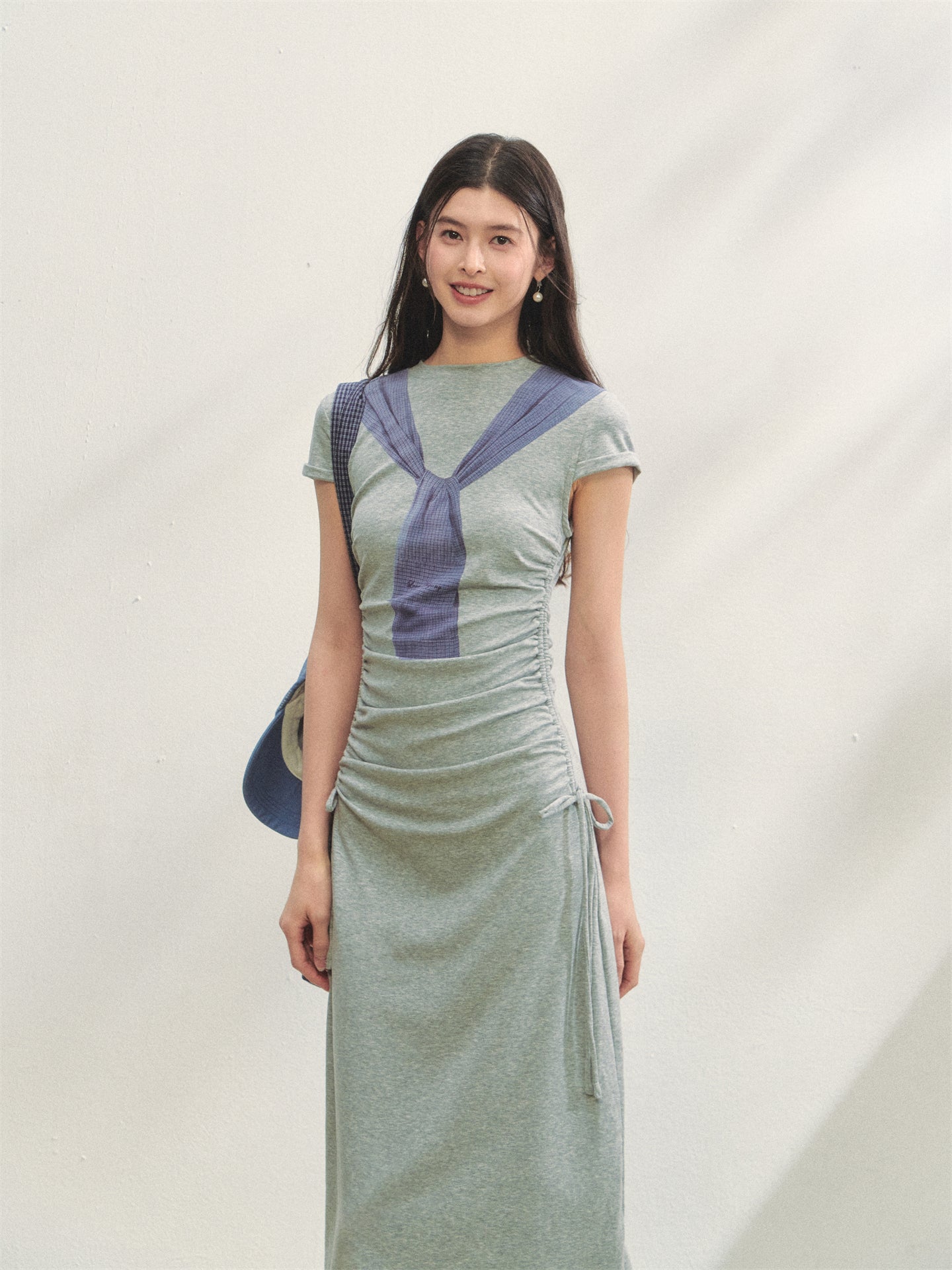 AsGony ASG25261 Printed strap waist cinching knitted dress (2color)