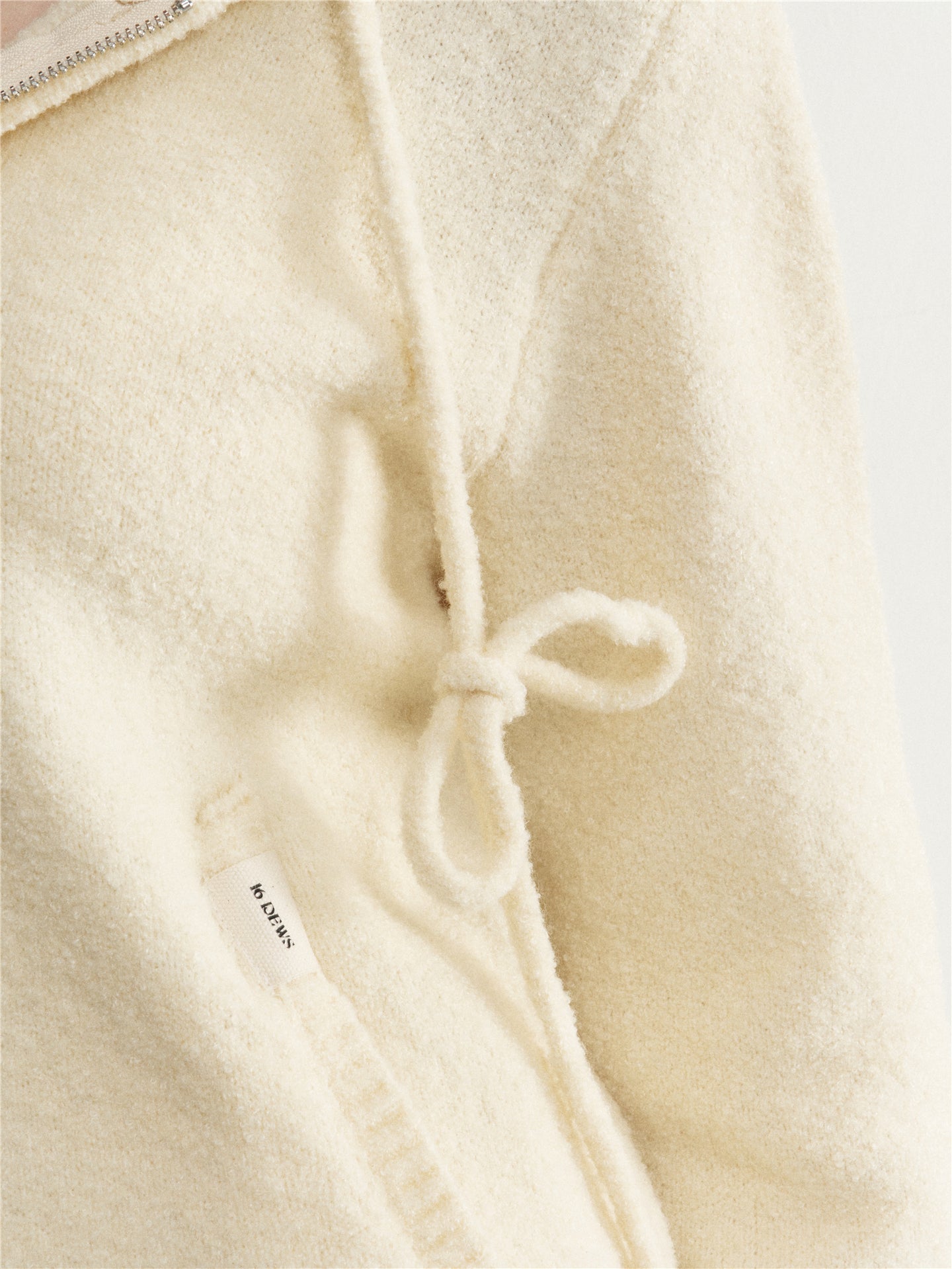 16DEWS 16D26031&16D26032 Drawstring hooded zipper knitted cardigan + skirt