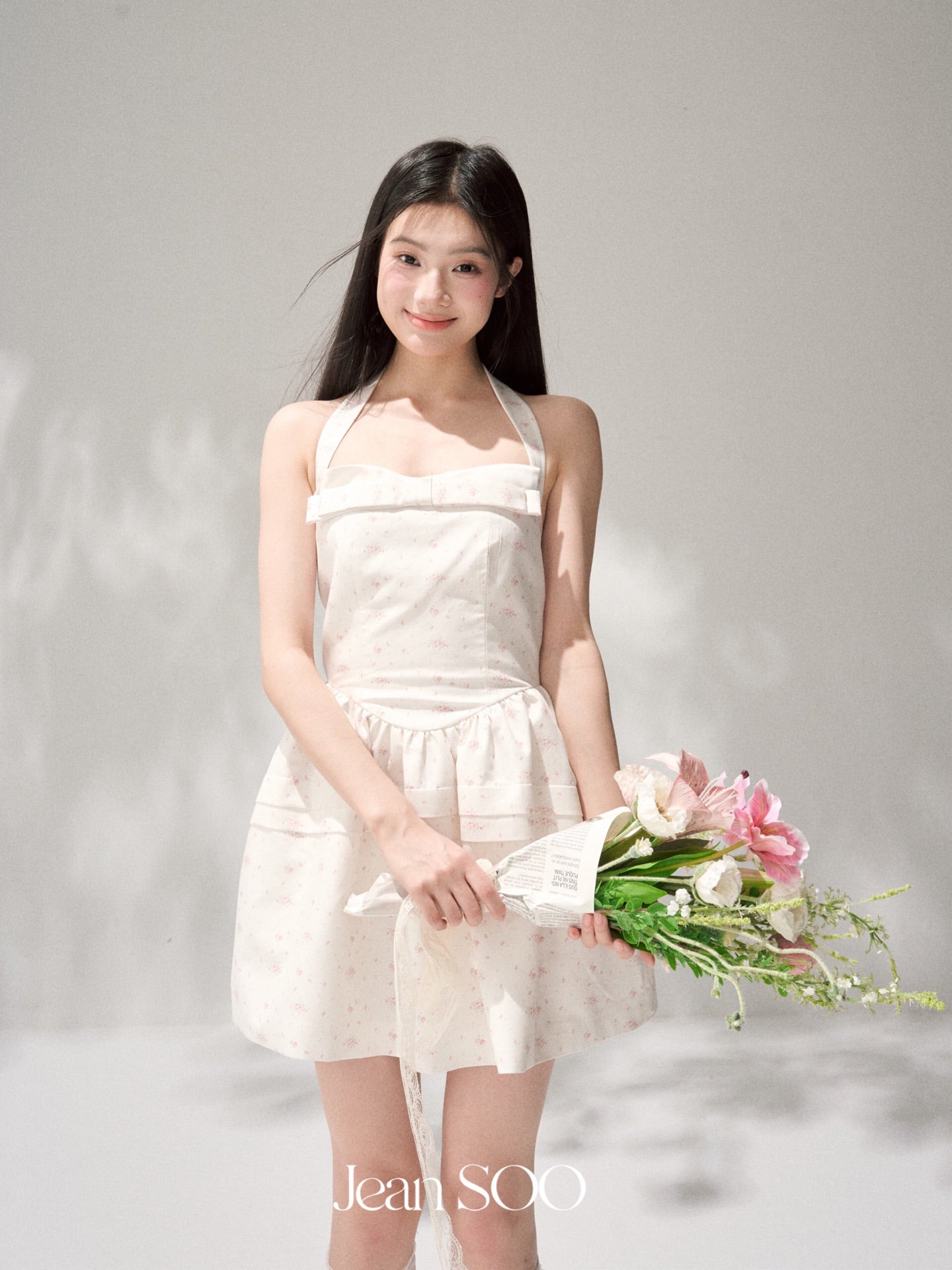 Jean Soo waist pleated hanging neck fluffy dress