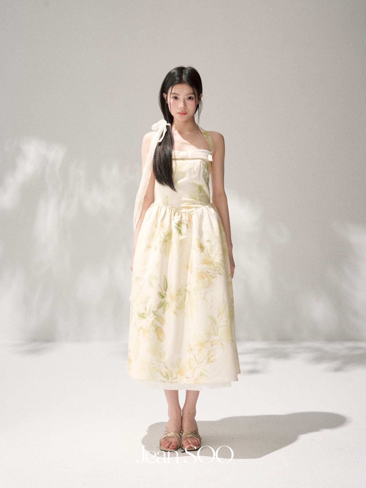 Jean Soo Waisted Hanging Neck Printed Light Dress