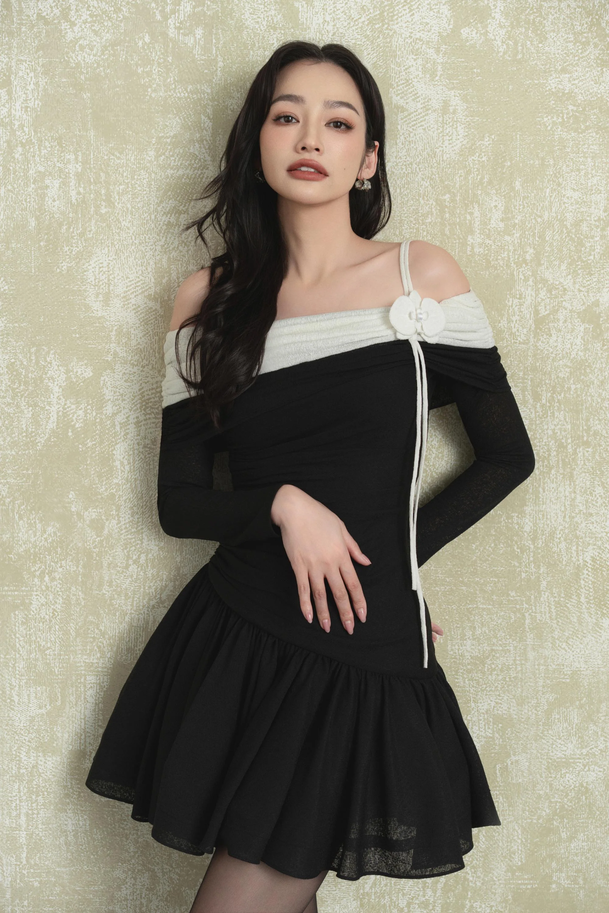 BYDENIO Dione Off-shoulder Mini Dress