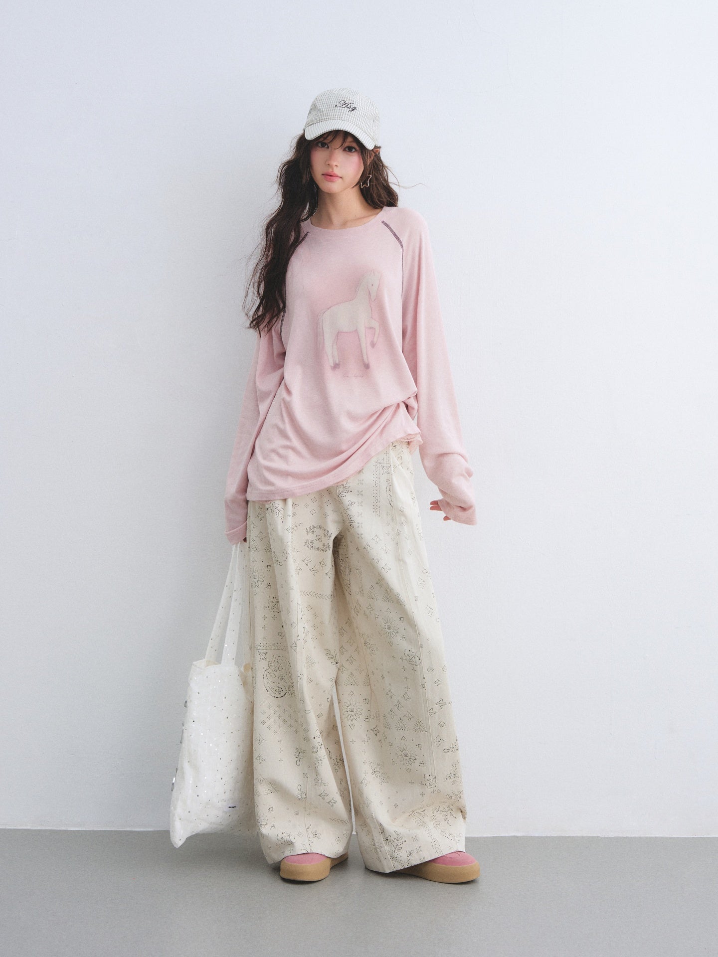 AsGony ASG26026 Tencel wool raglan sleeves with ponytail printed lace T-shirt