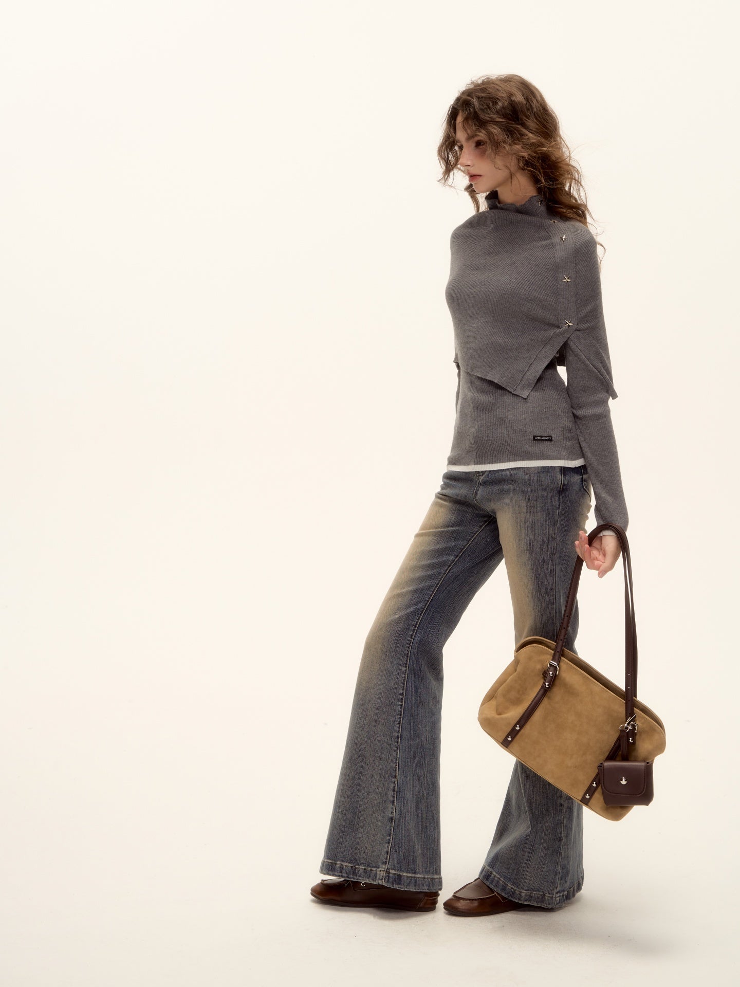 AsGony ASG25501 Wool shawl high neck rivet fake two piece sweater