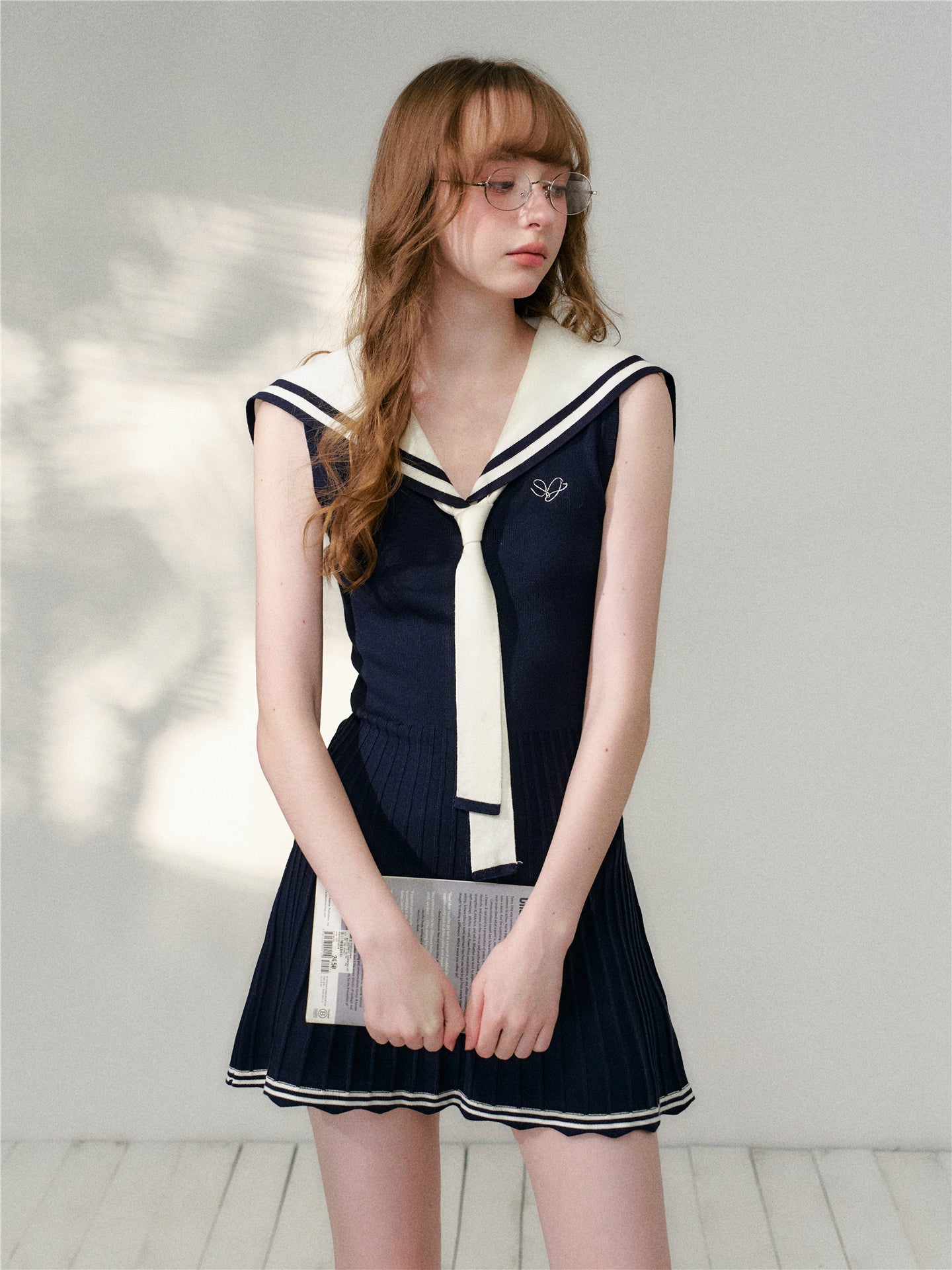 16DEWS 16D26121 Navy collar slim fit sleeveless A-line dress