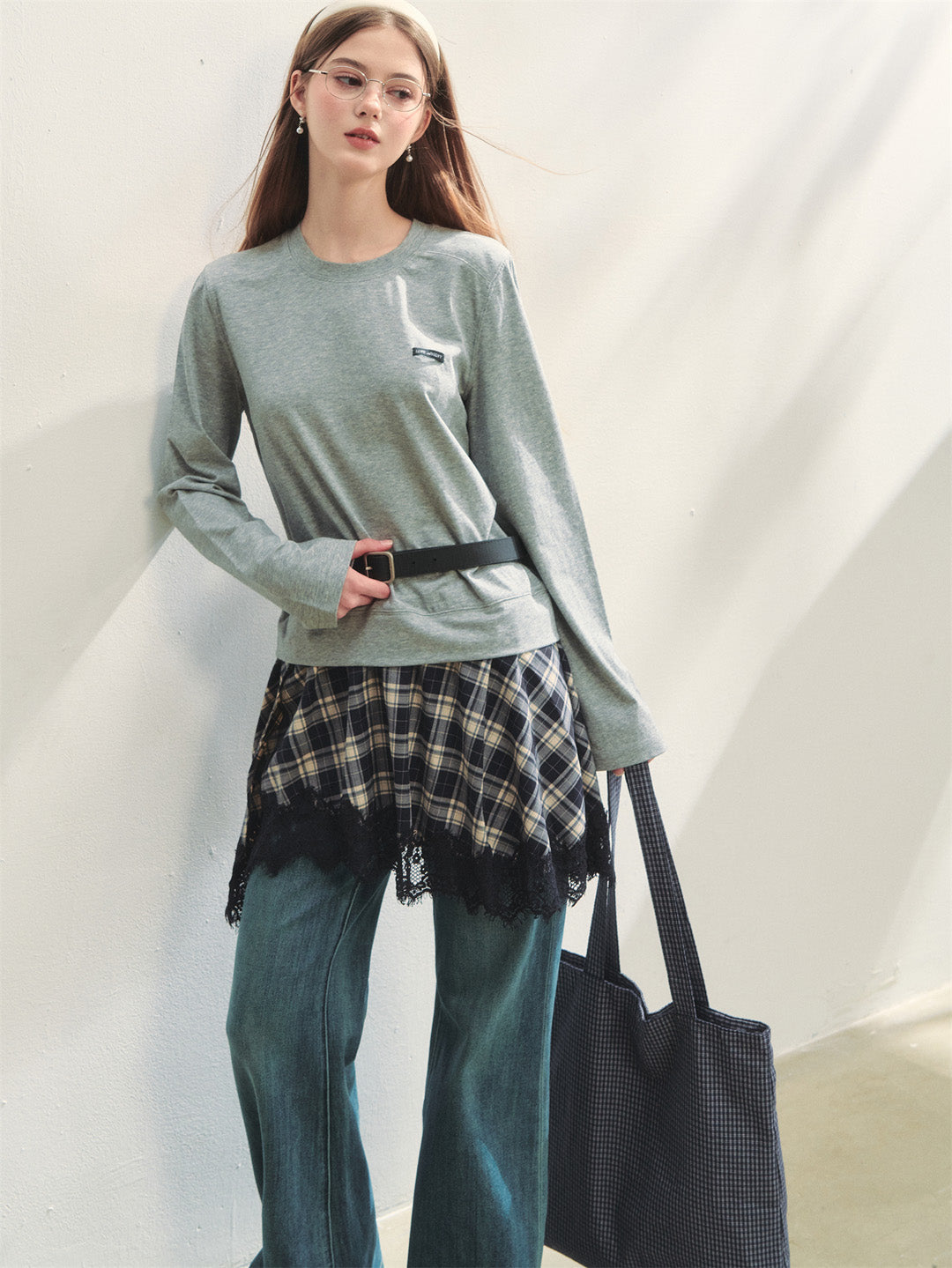AsGony ASG25314 Plaid lace patchwork long sleeved knitted dress