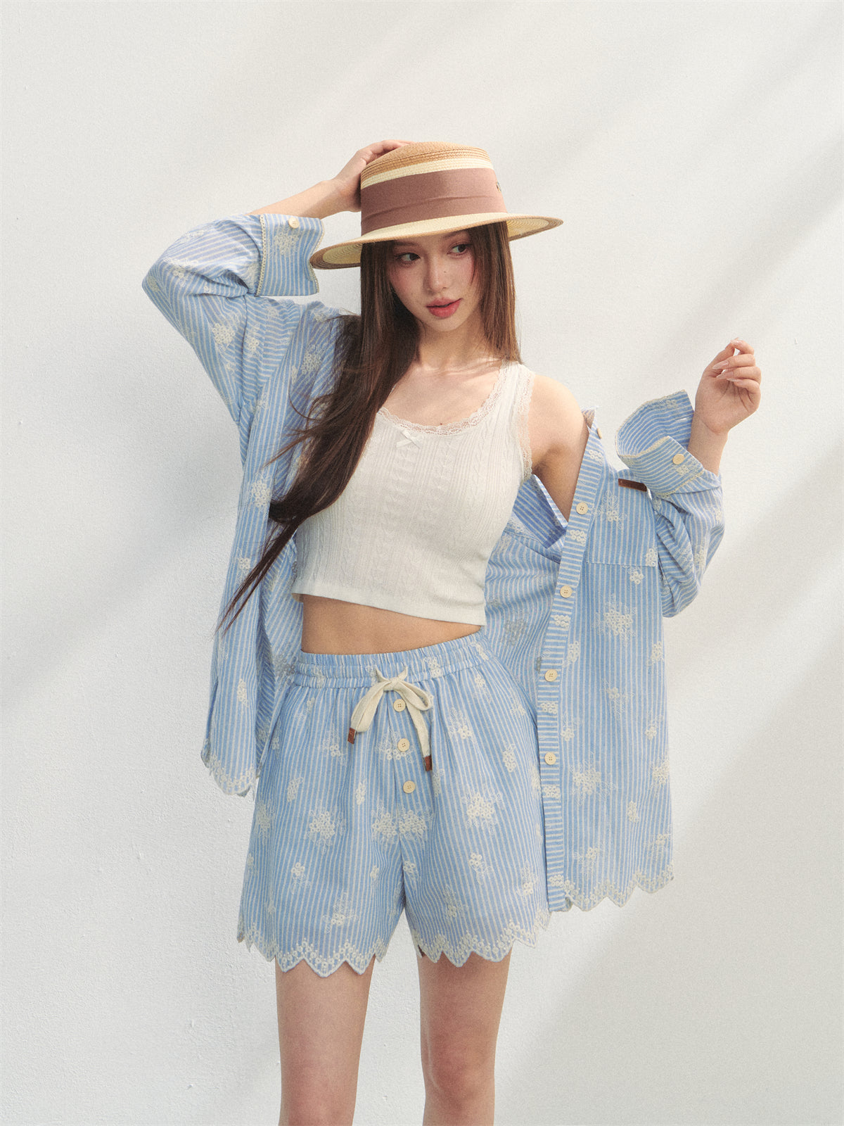 AsGony ASG25191&ASG25192&ASG25251 Lace embroidered wavy hem long sleeved shirt+shorts+headscarf set