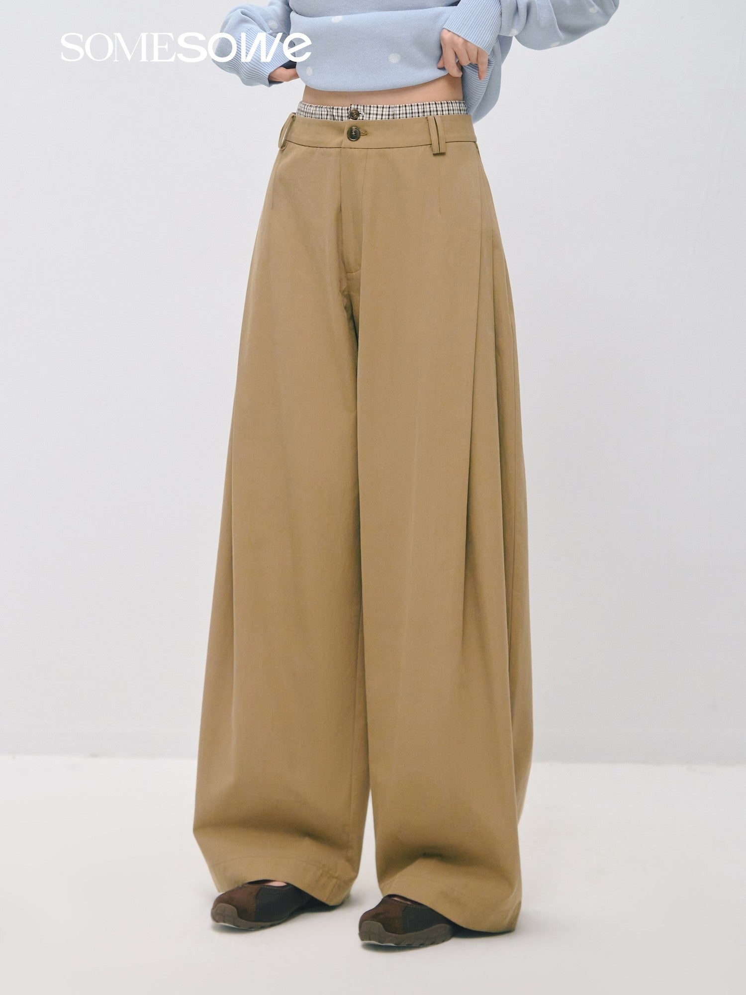 SOMESOWE S2509017 Double waisted diagonal pleated wide leg curved knife pants