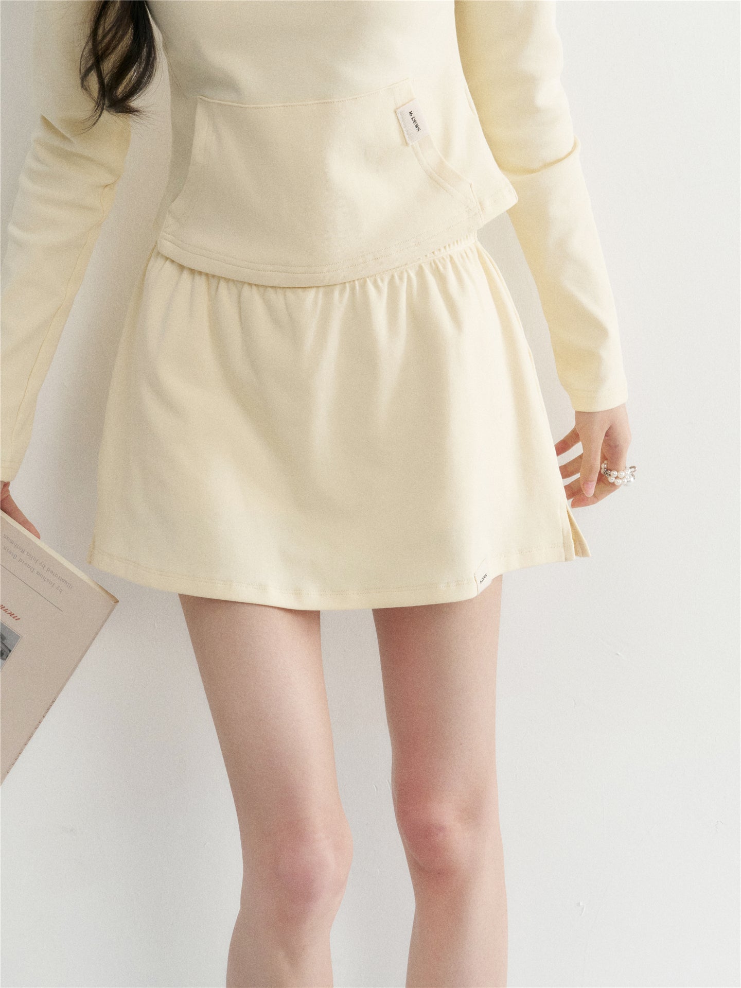 16DEWS 16D26026&16D26027 Hooded short slim fit hoodie+skirt pants