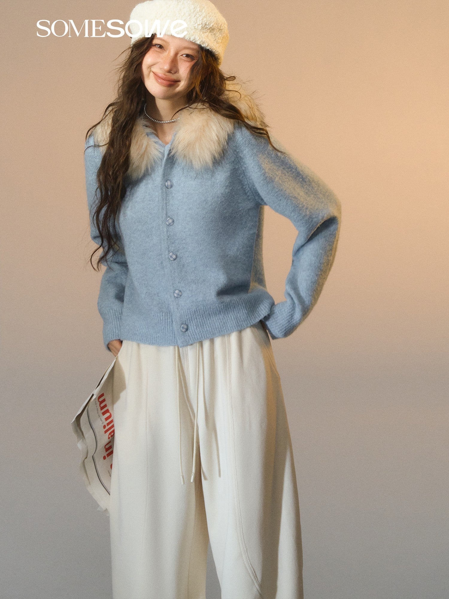 SOMESOWE S2508279 Detachable wool collar cowhide hooded cardigan