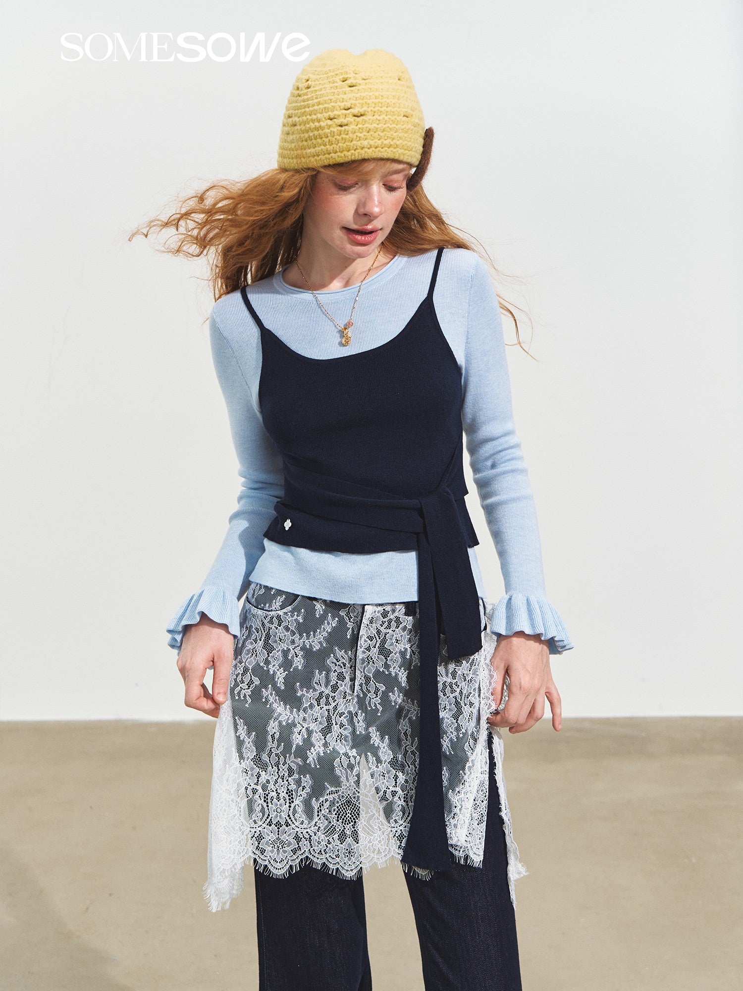 SOMESOWE S2508249 Fake two piece contrasting round neck sweater
