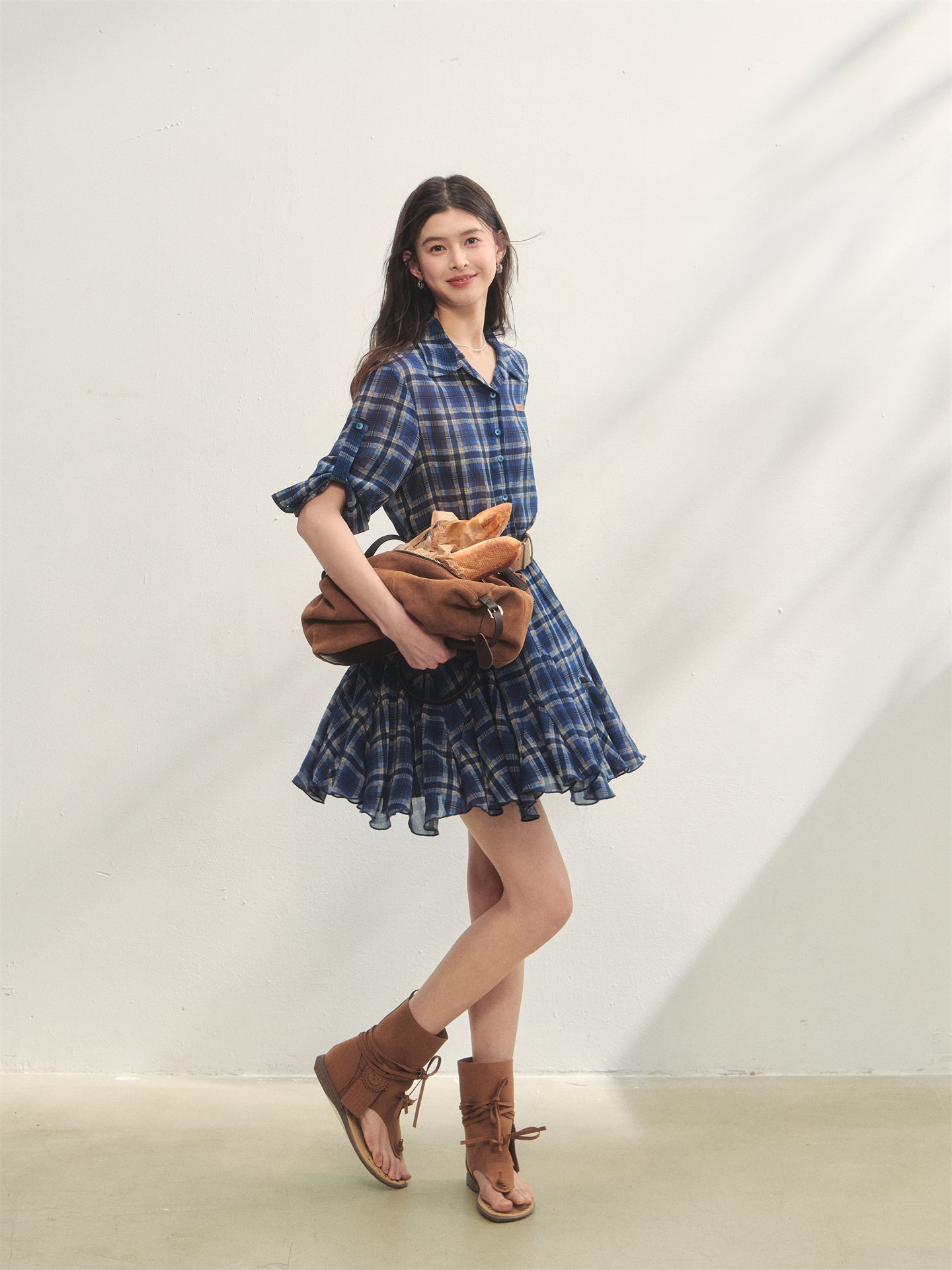 AsGony ASG25260 Plaid waist cinched long sleeved shirt dress
