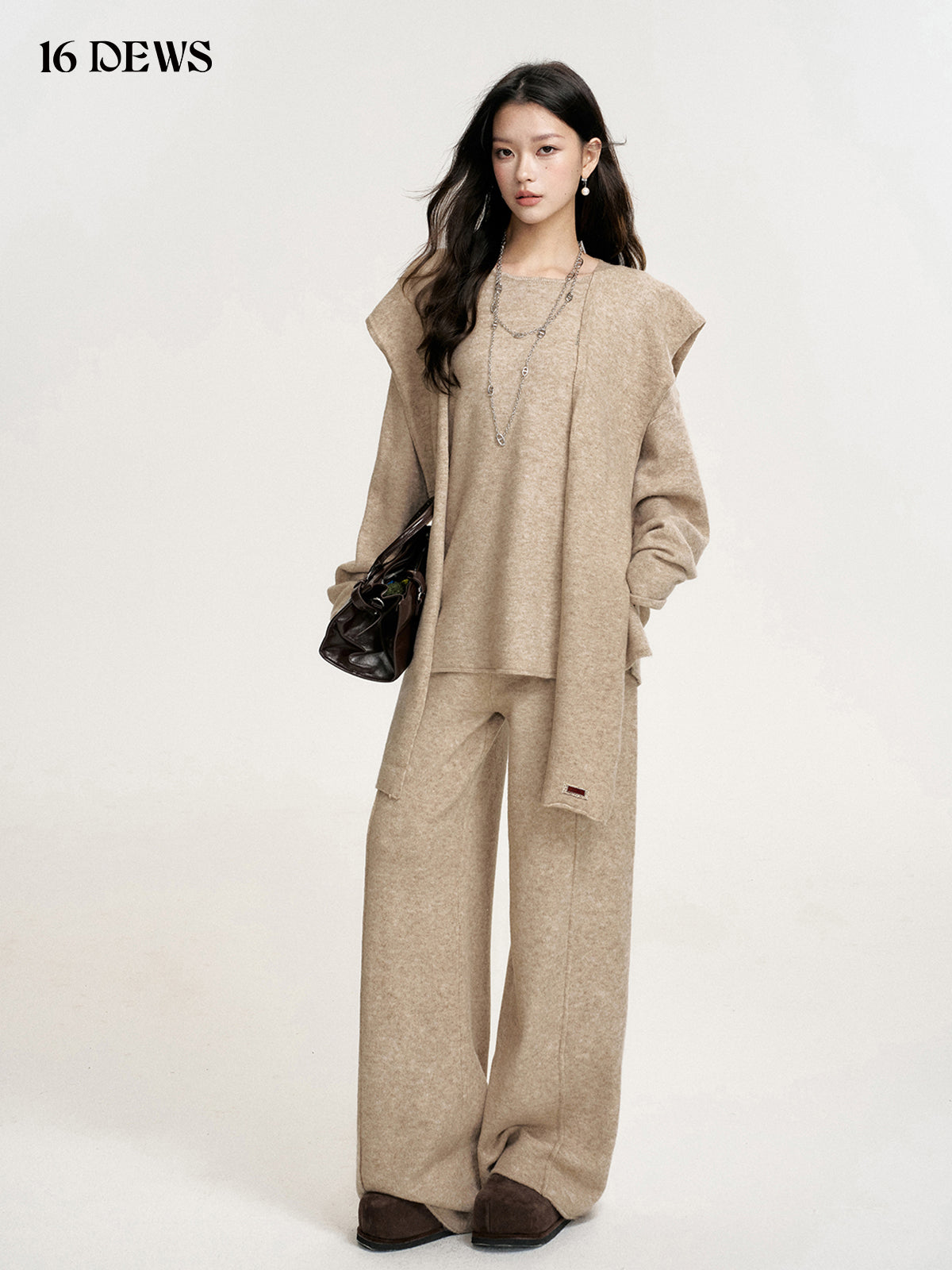 16DEWS 16D24351 Shawl wool knitted top + pants set