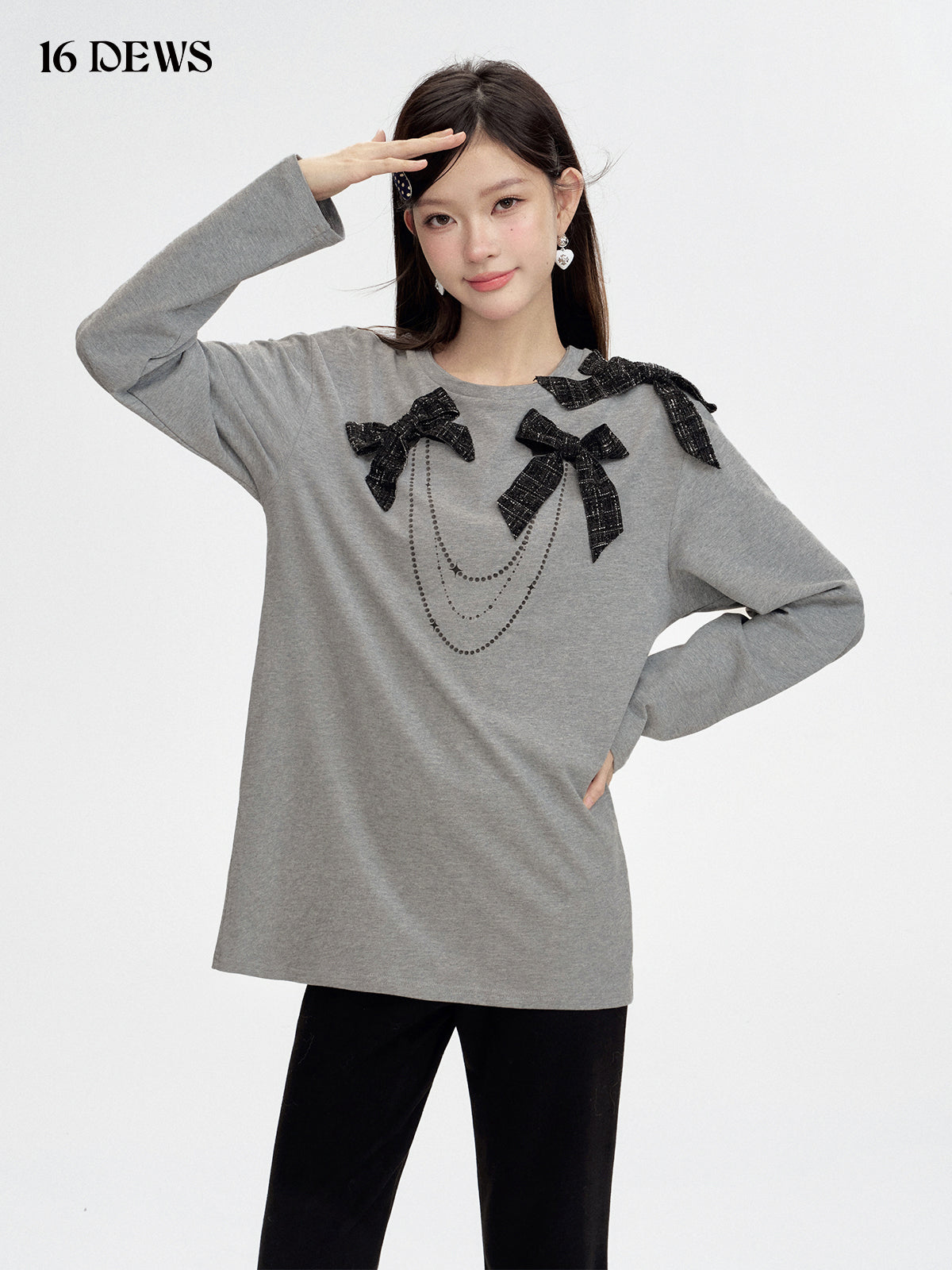 16DEWS 16D24437 Bow tie long sleeved printed T-shirt
