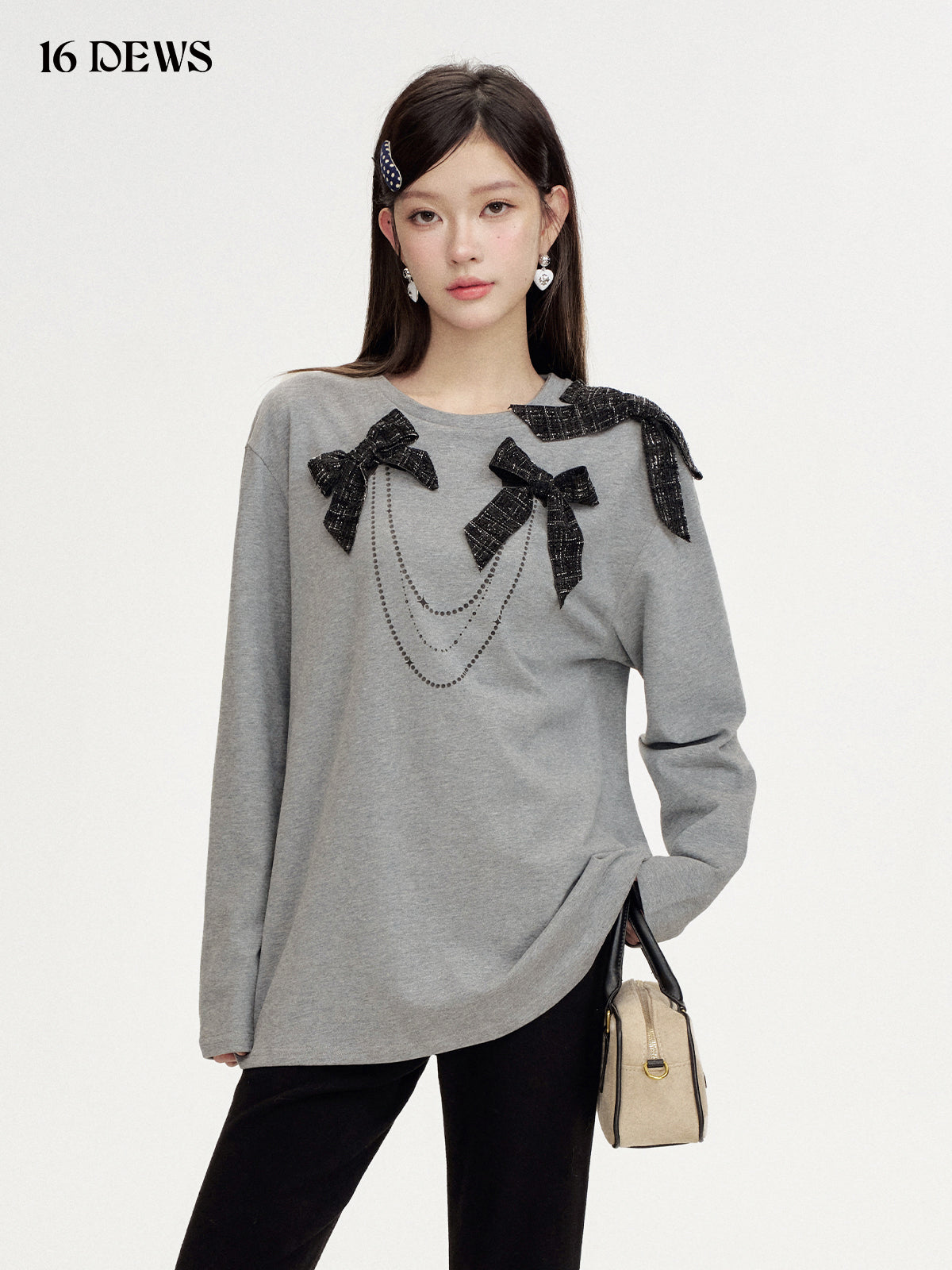 16DEWS 16D24437 Bow tie long sleeved printed T-shirt