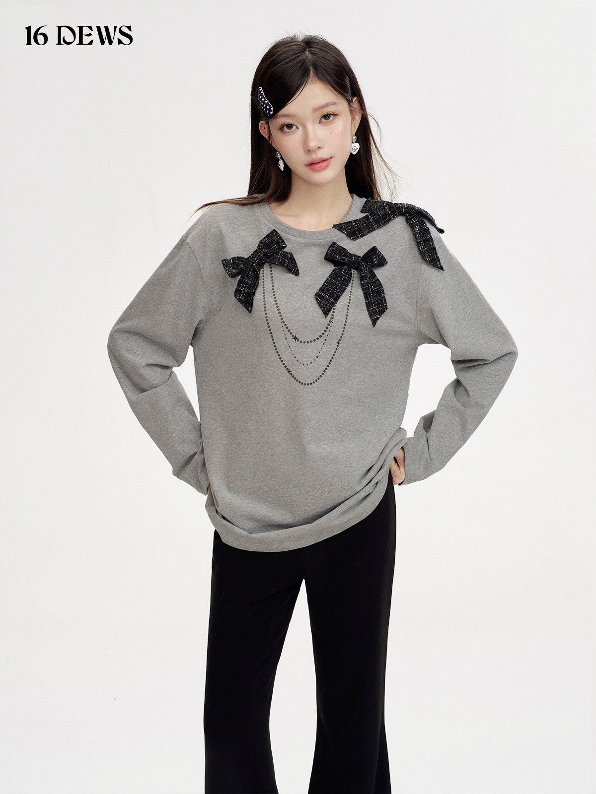 16DEWS 16D24437 Bow tie long sleeved printed T-shirt
