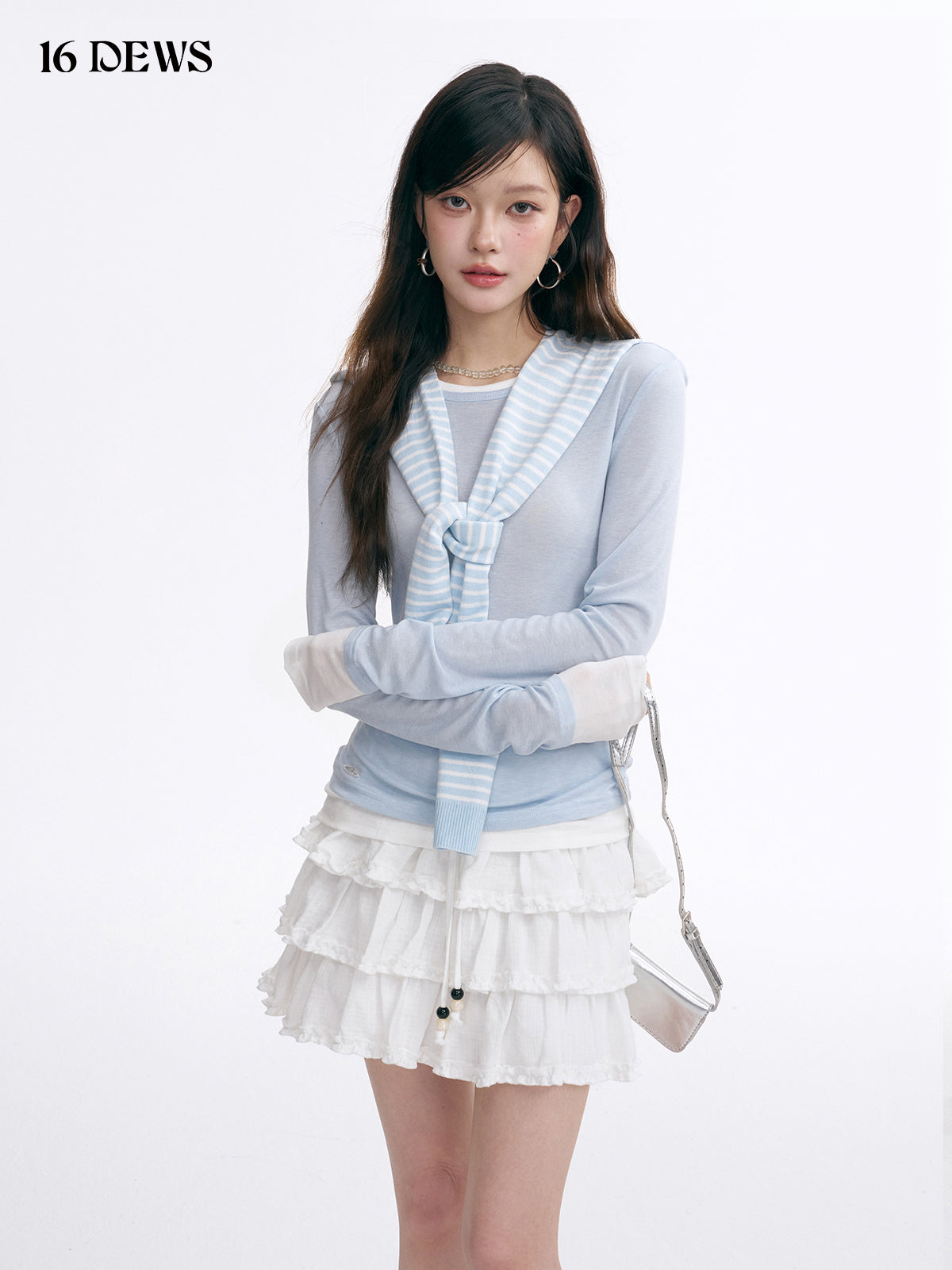 16DEWS 16D25002 Slim fit long sleeved tops with shawl (2color)