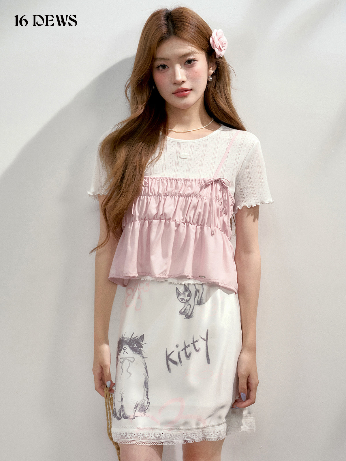 16DEWS 16D25140&16D25141 Lace short sleeved T-shirt + pleated bow vest