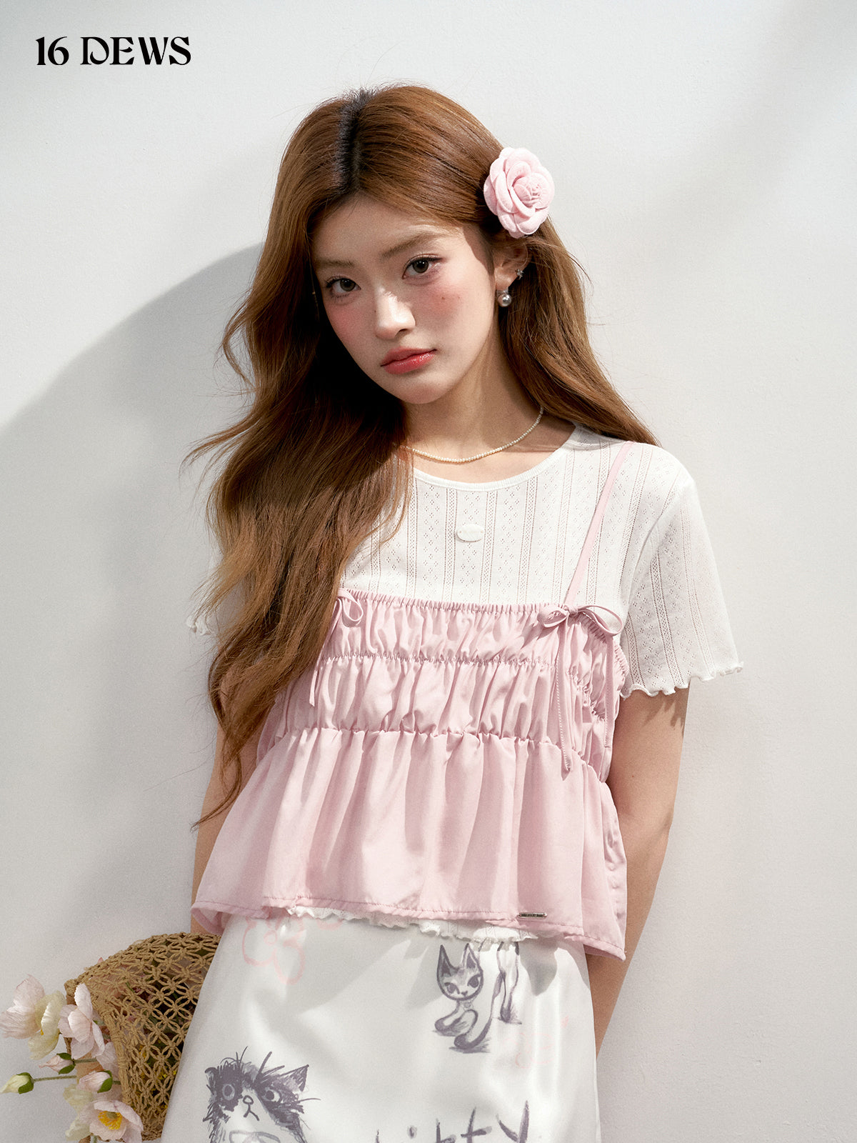 16DEWS 16D25140&16D25141 Lace short sleeved T-shirt + pleated bow vest