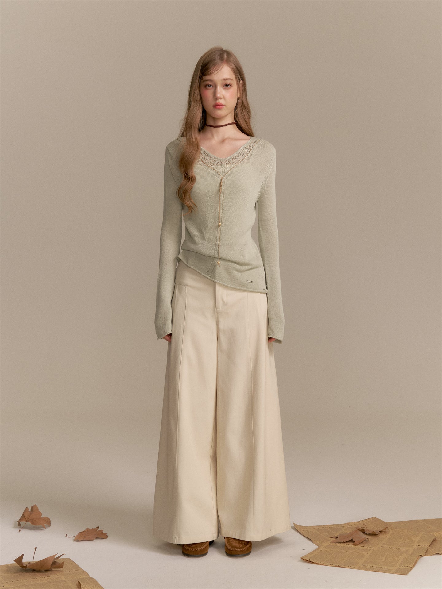 16DEWS 16D25286 V-neck long-sleeved knitted sweater