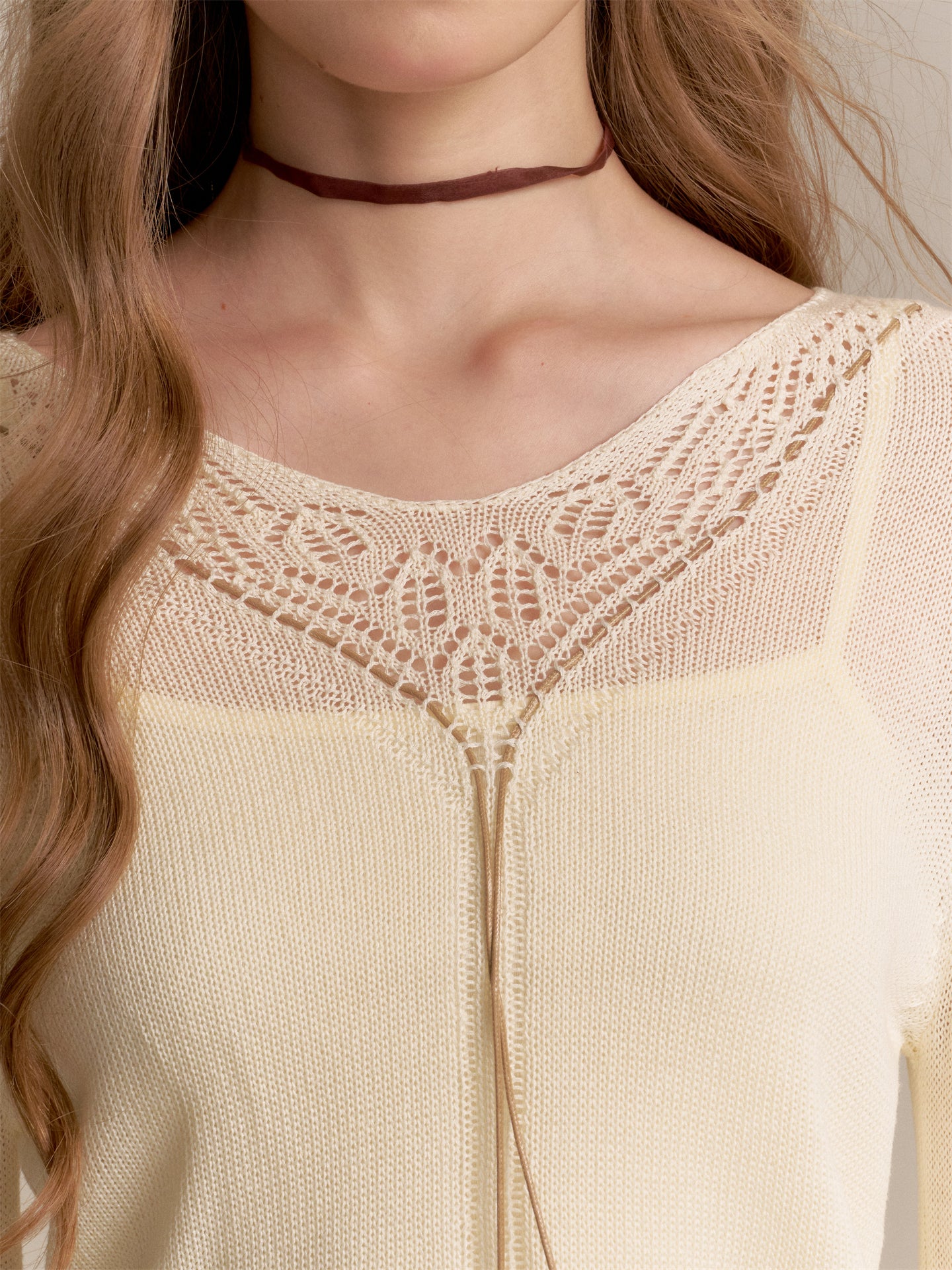 16DEWS 16D25286 V-neck long-sleeved knitted sweater