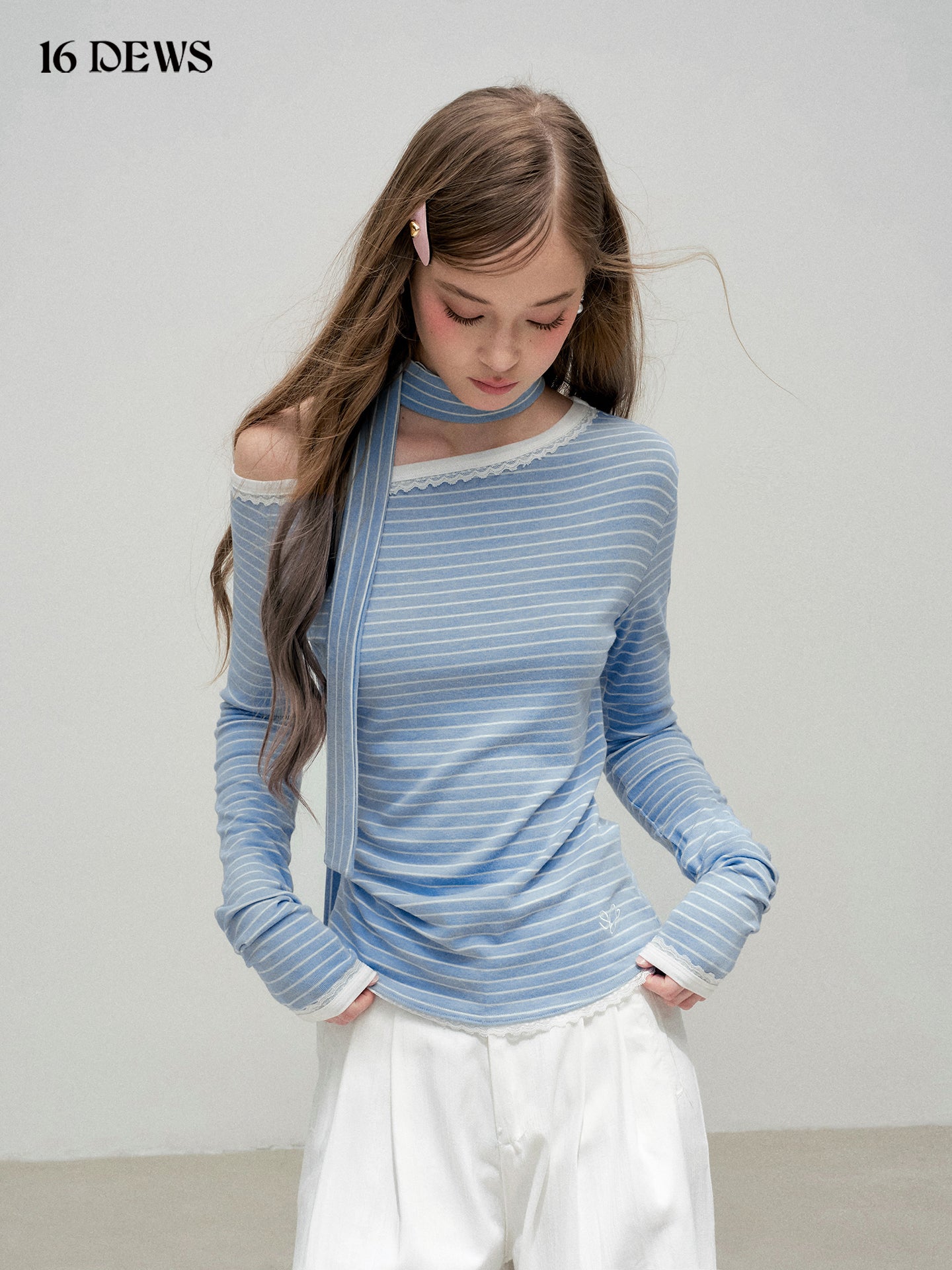 16DEWS 16D25302 Blue striped patchwork lace top (with ribbon)