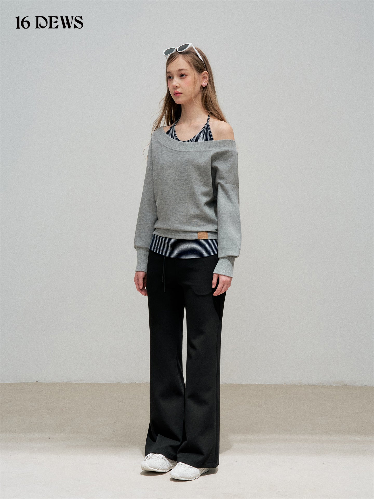 16DEWS 16D25307&16D25308 Fake two-piece spliced striped neck hanging top + pants set