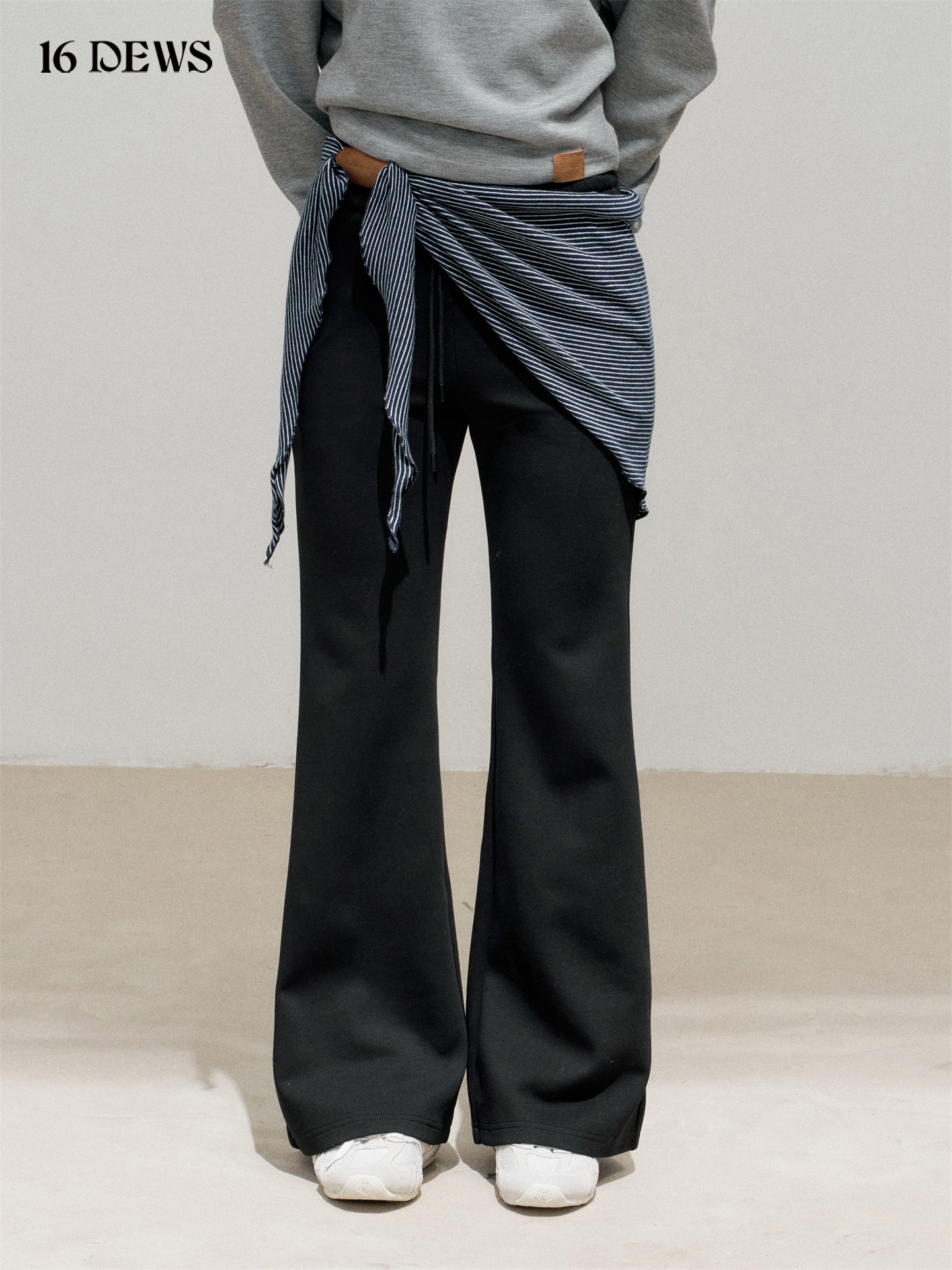 16DEWS 16D25307&16D25308 Fake two-piece spliced striped neck hanging top + pants set