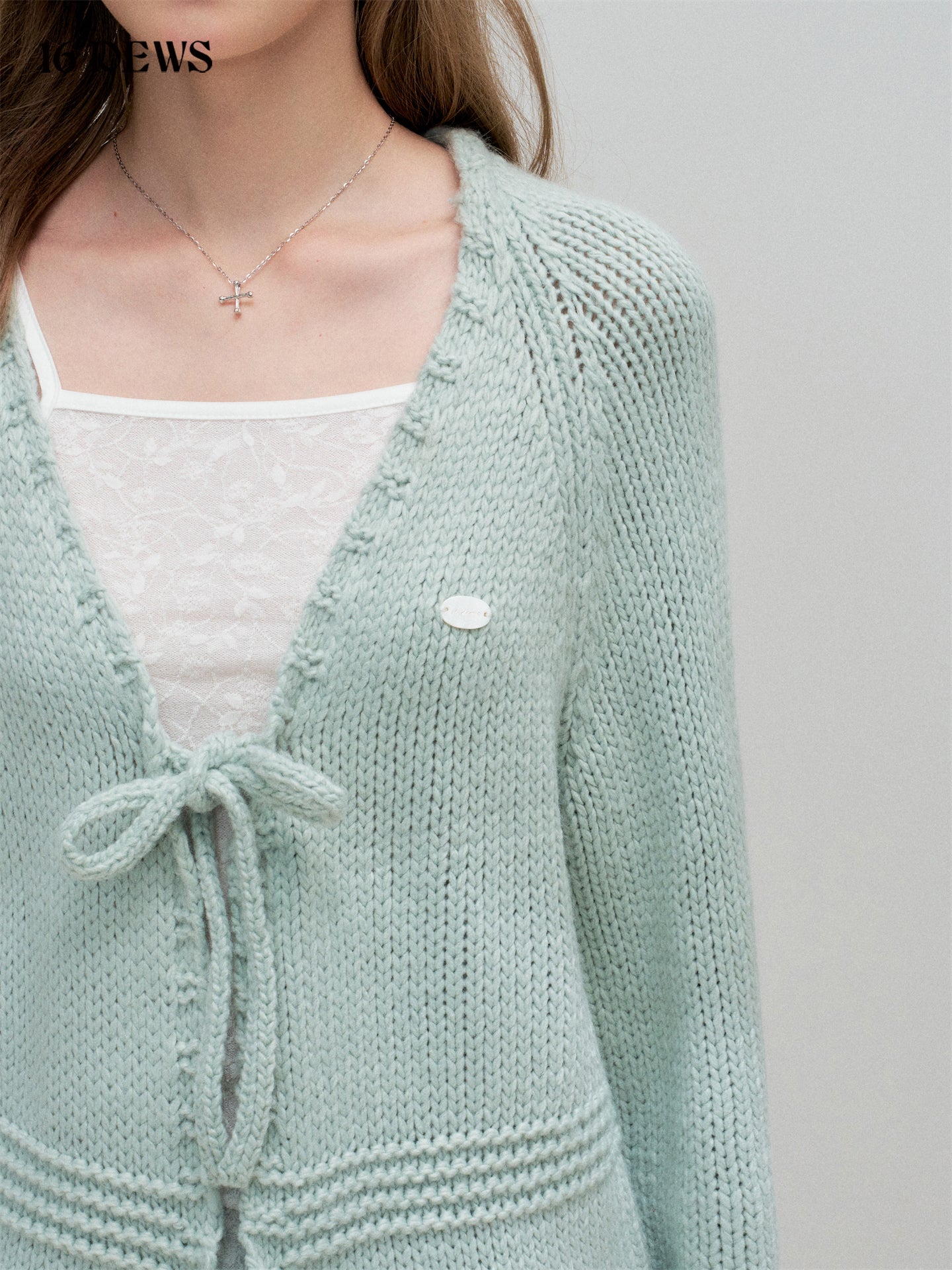 16DEWS 16D25313 Coarse needle lantern sleeve woolen cardigan