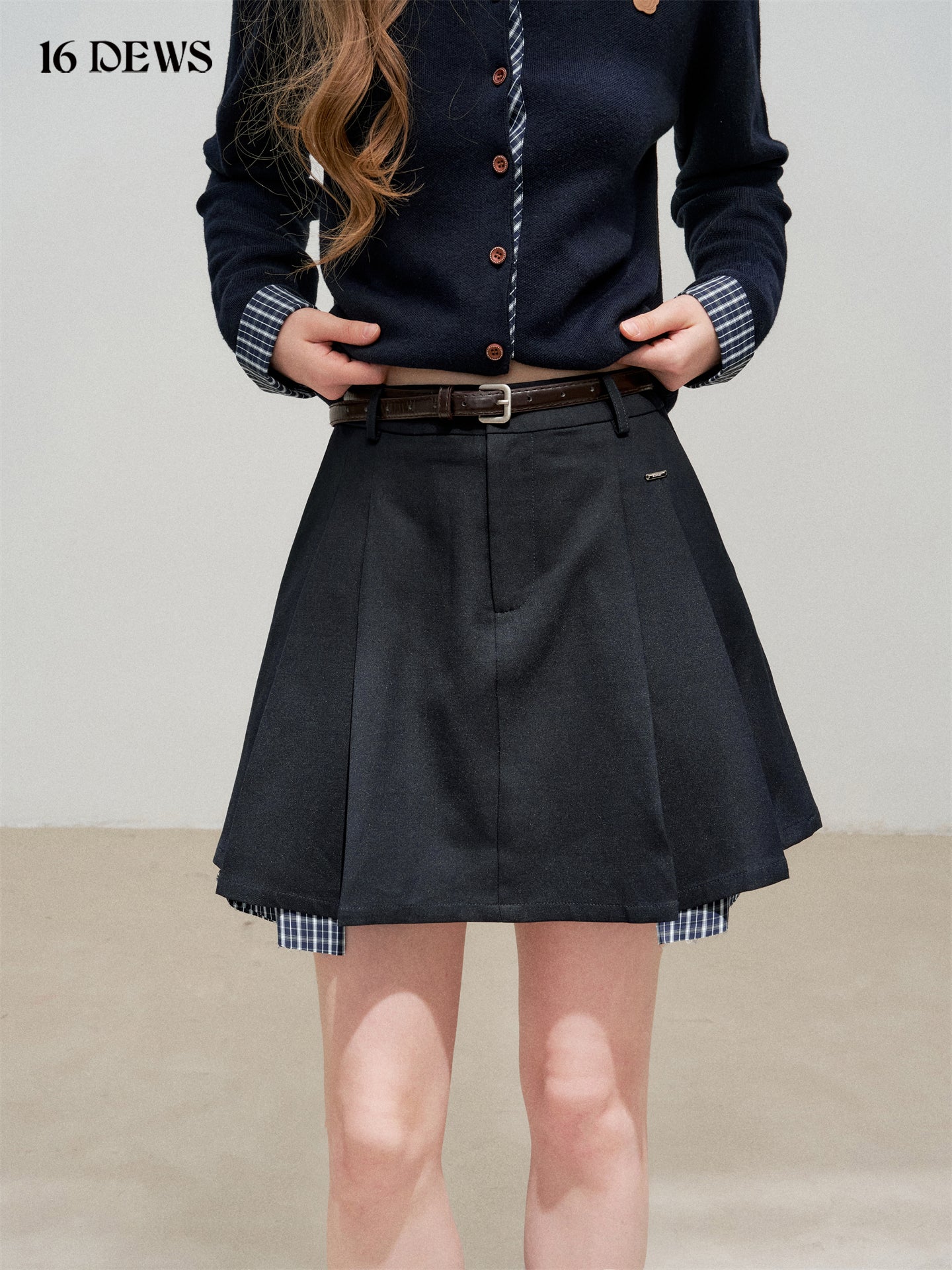 16DEWS 16D25314&16D25315 Plaid patchwork round neck cardigan + skirt set