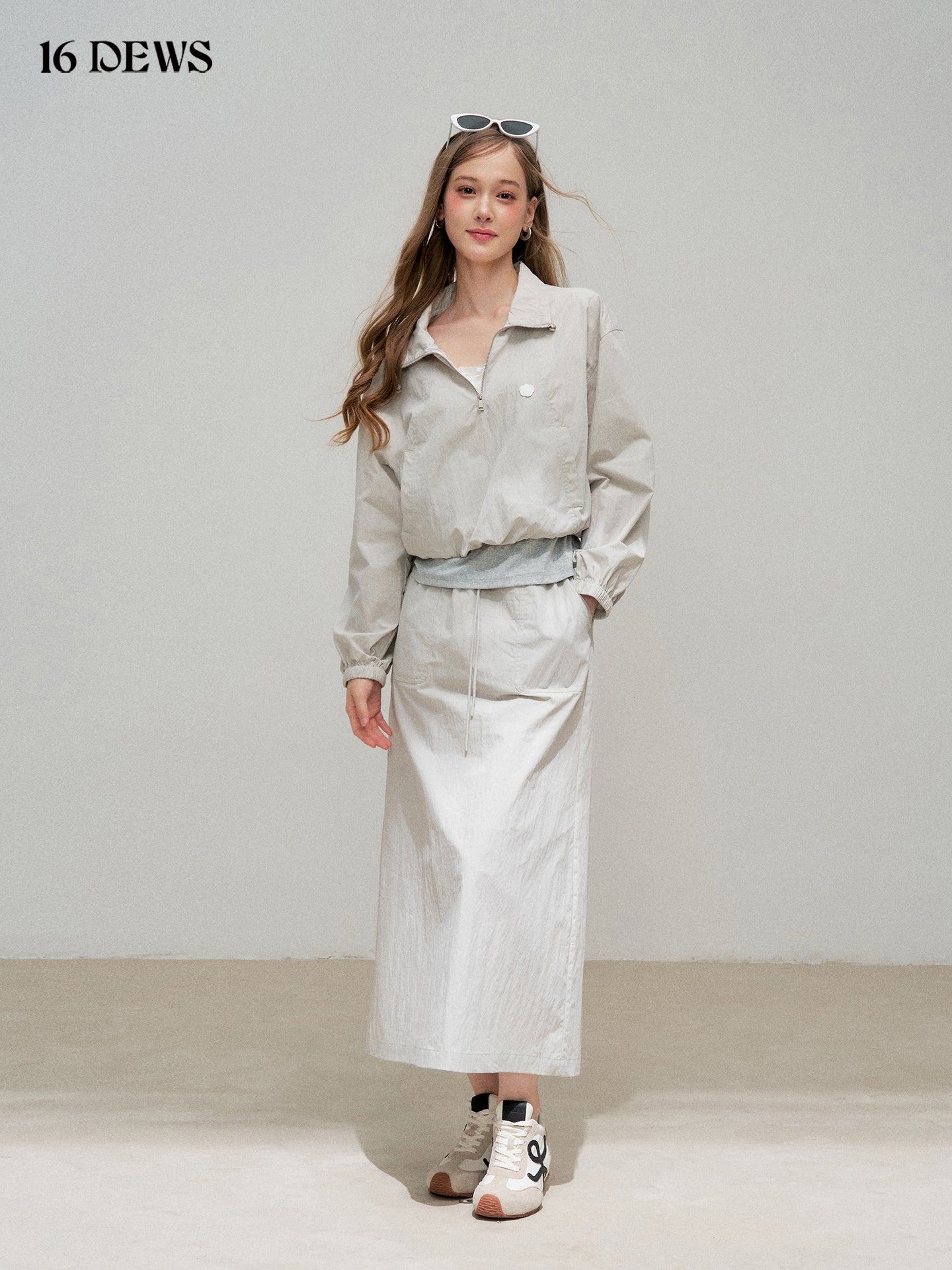 16DEWS 16D25317 Fake two-piece jacket + drawstring skirt set