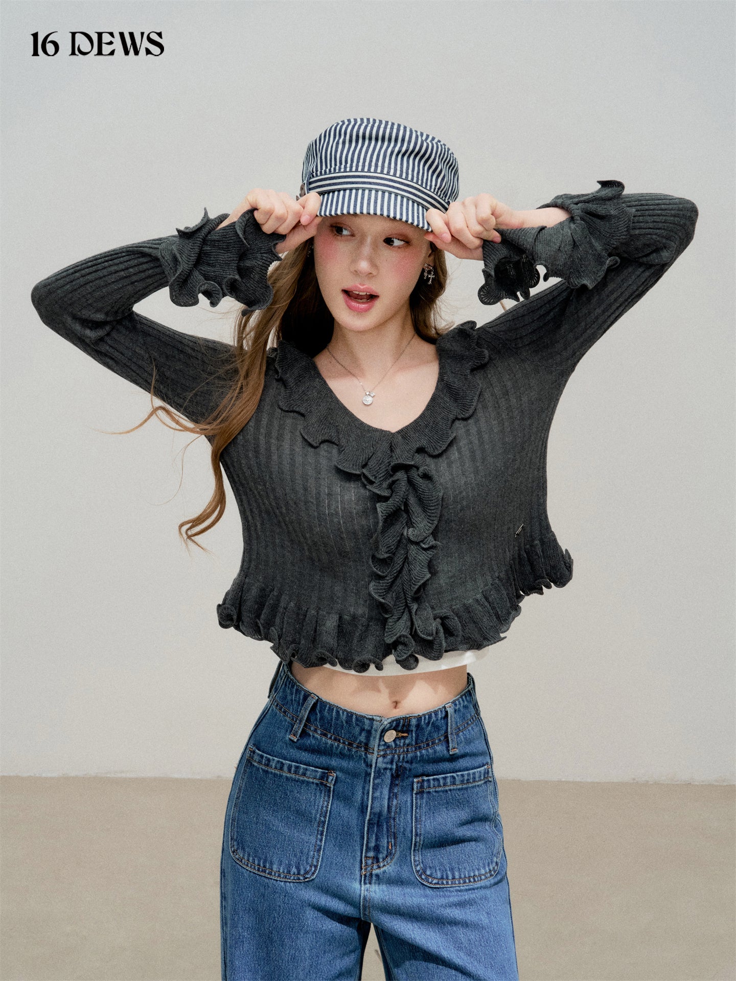 16DEWS 16D25324&16D25325 Ruffle flared sleeves V-neck slim knit top + pants