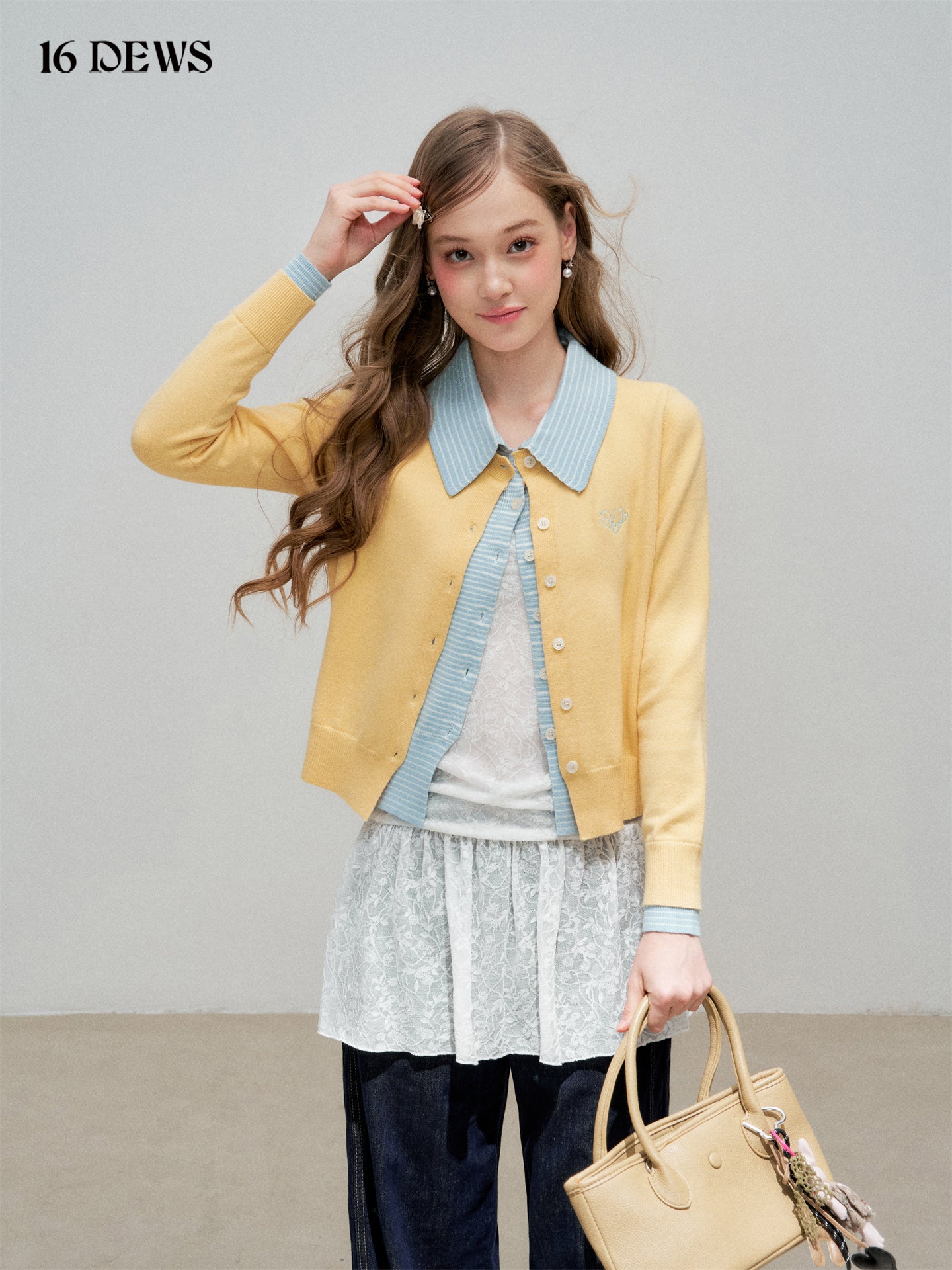 16DEWS 16D25335 Color blocking patchwork lapel fake two-piece knitted top