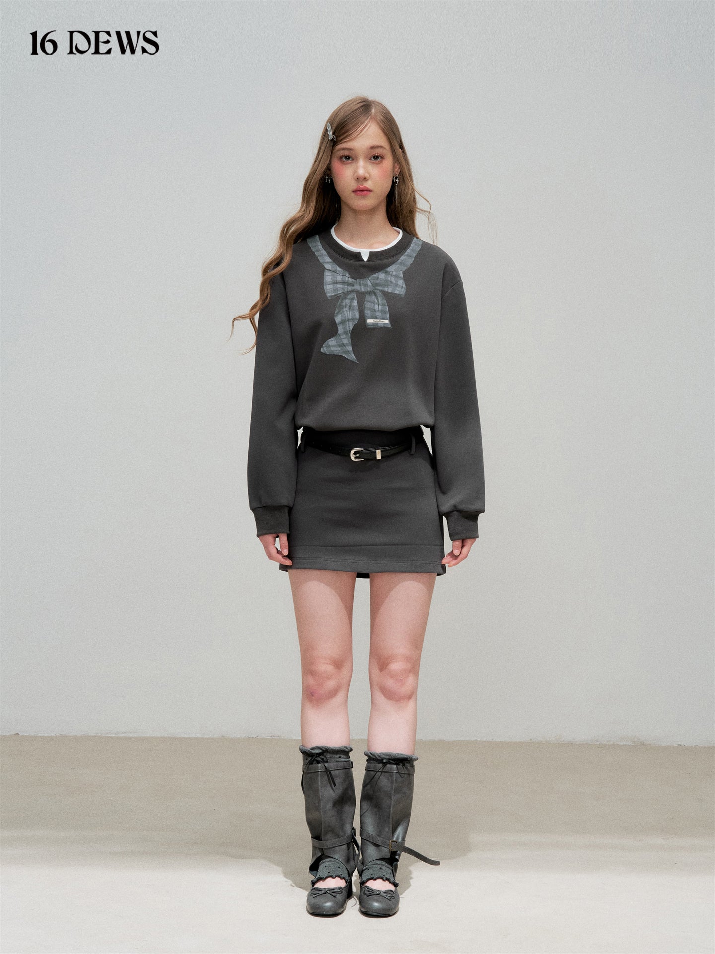 16DEWS 16D25338 Preppy chic printed waist cinching hoodie dress