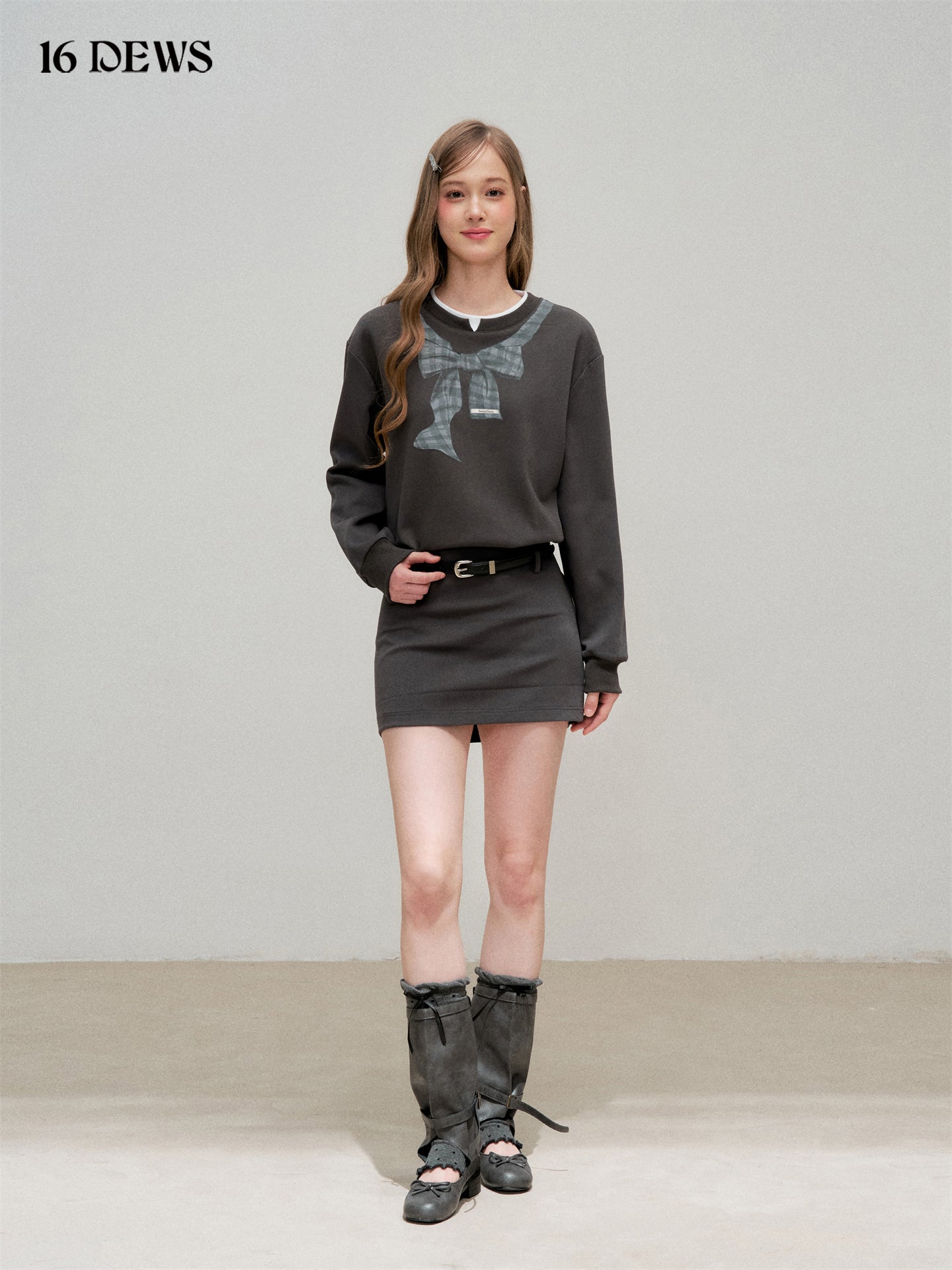 16DEWS 16D25338 Preppy chic printed waist cinching hoodie dress