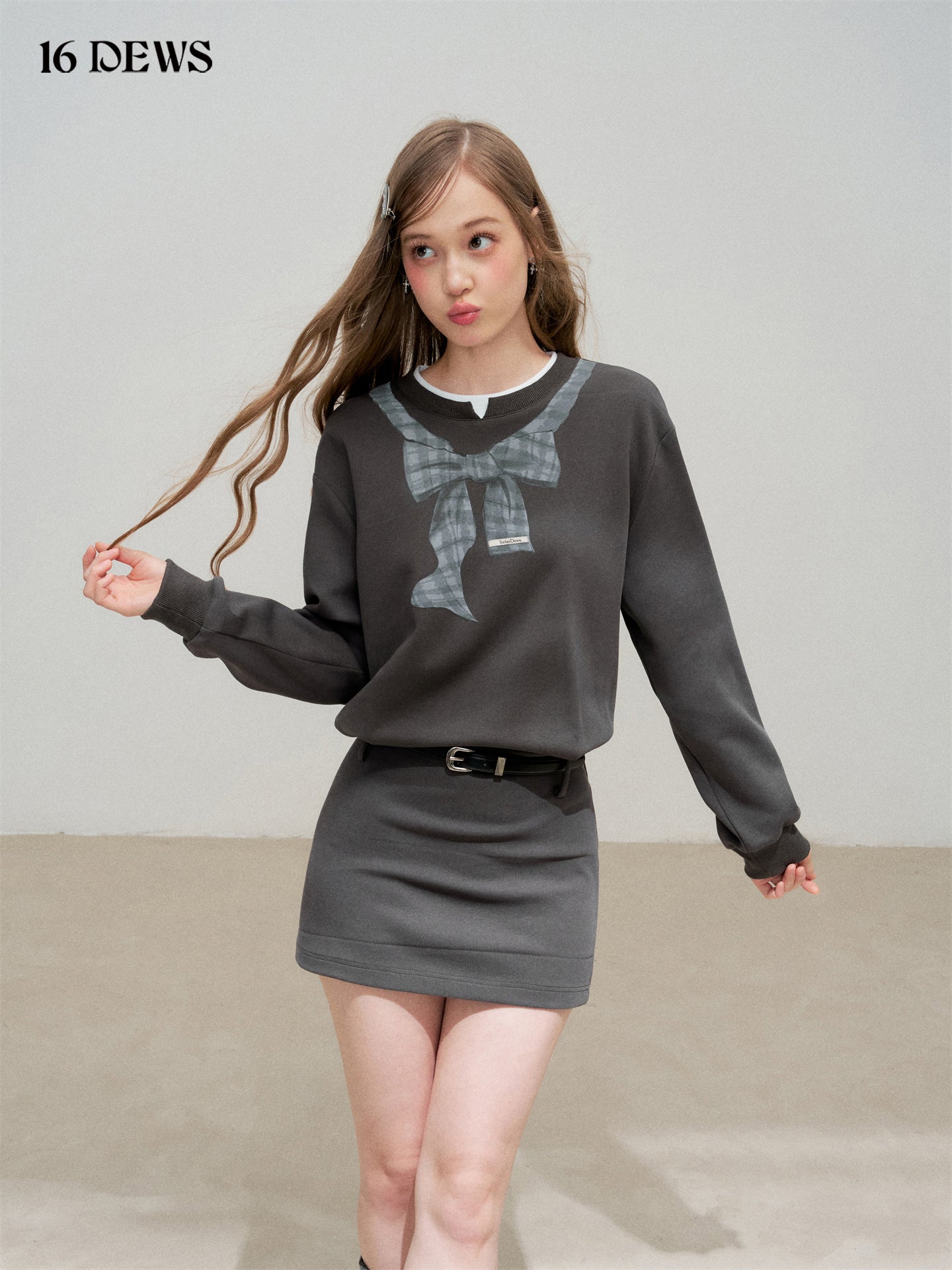 16DEWS 16D25338 Preppy chic printed waist cinching hoodie dress