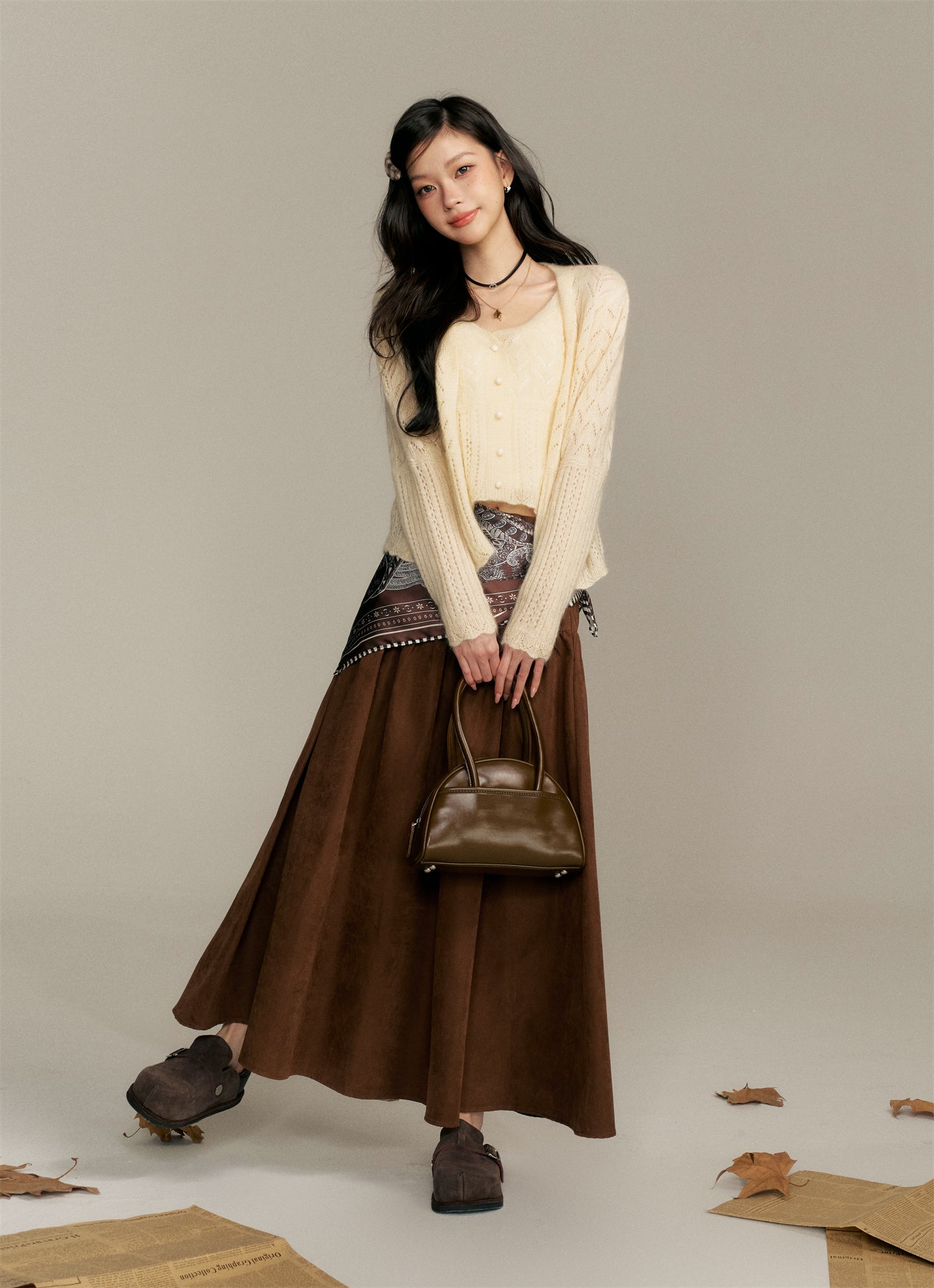 16DEWS 16D25356 Crochet woolen cardigan + camisole set