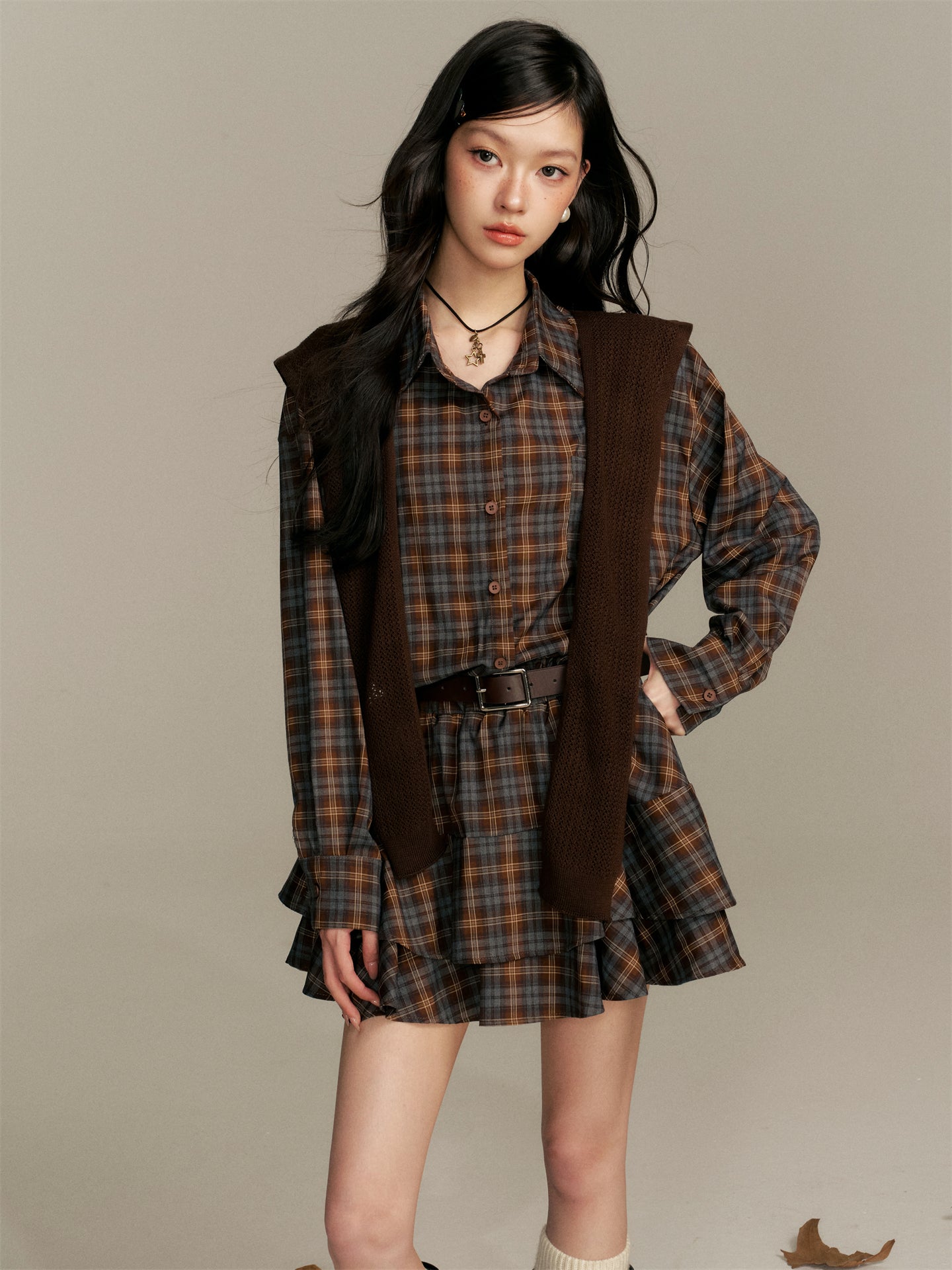 16DEWS 16D25366 Checkered shirt flower bud dress (with belt)