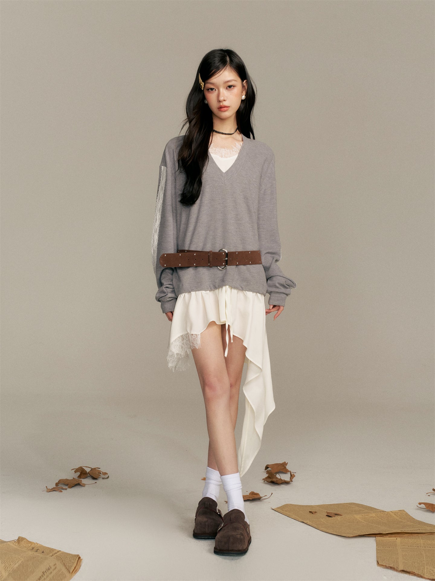 16DEWS 16D25377 Fake two piece irregular V-nec hoodie